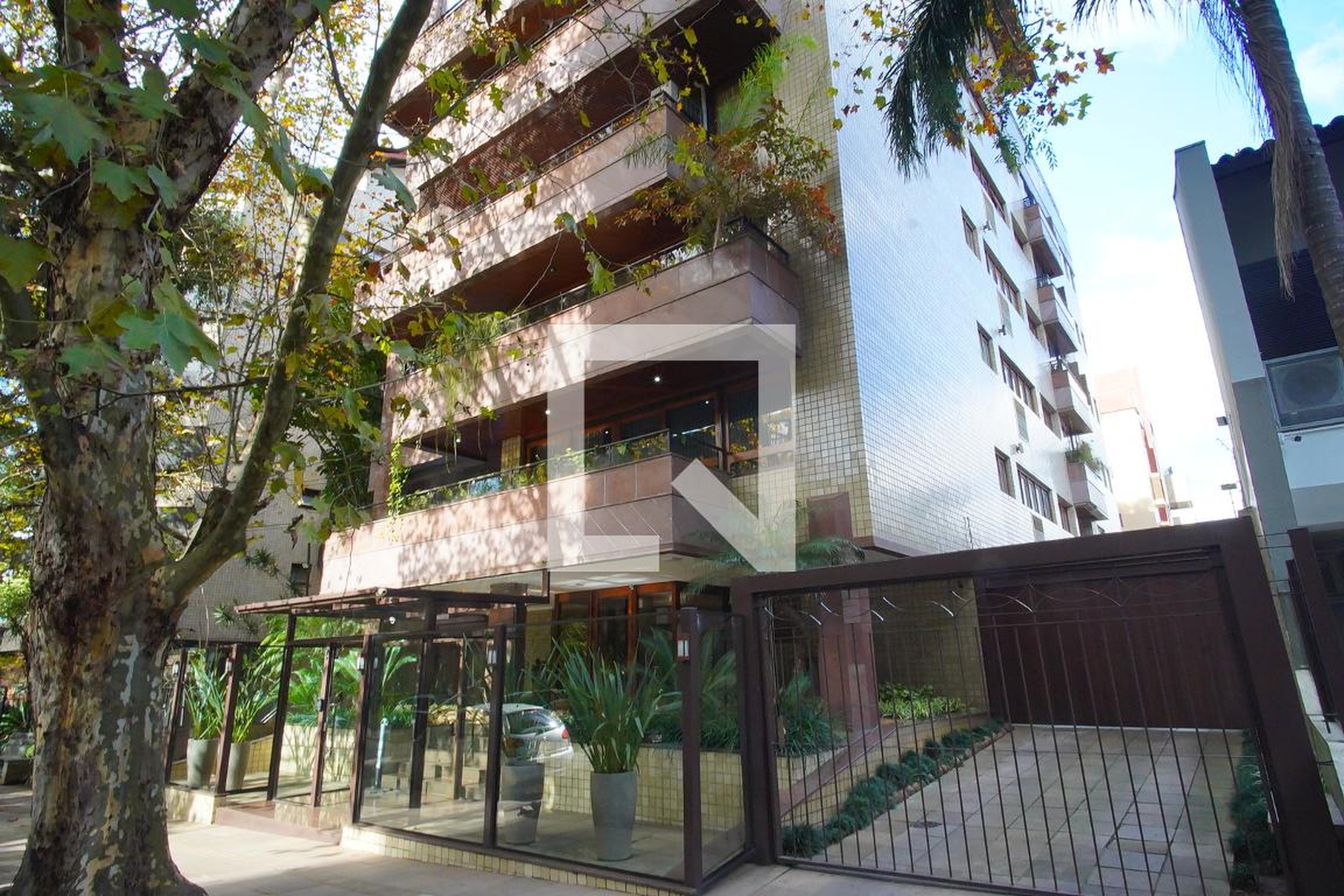 fachada Edifício Alhambra