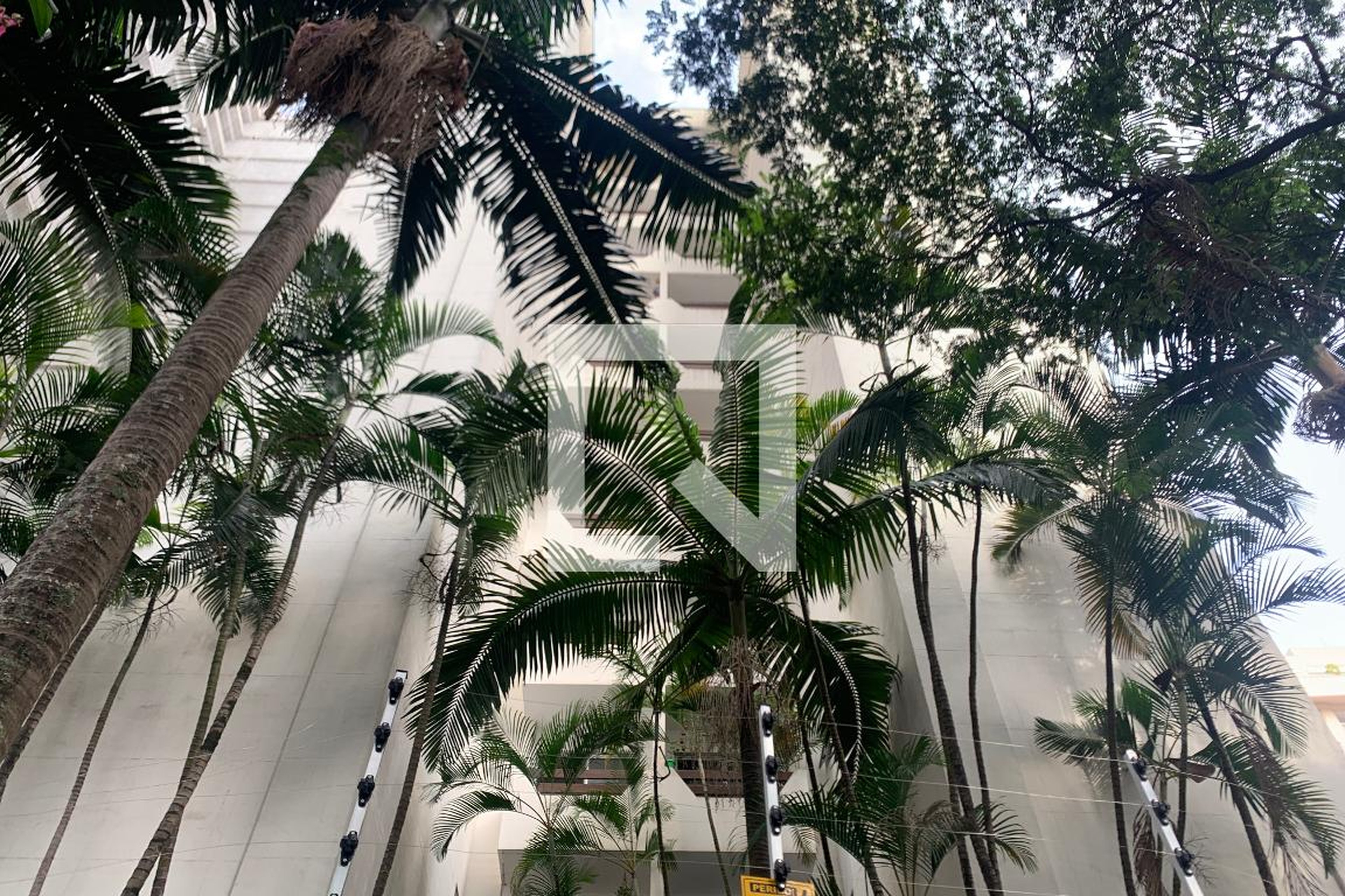 Fachada do Prédio Condomínio Frei