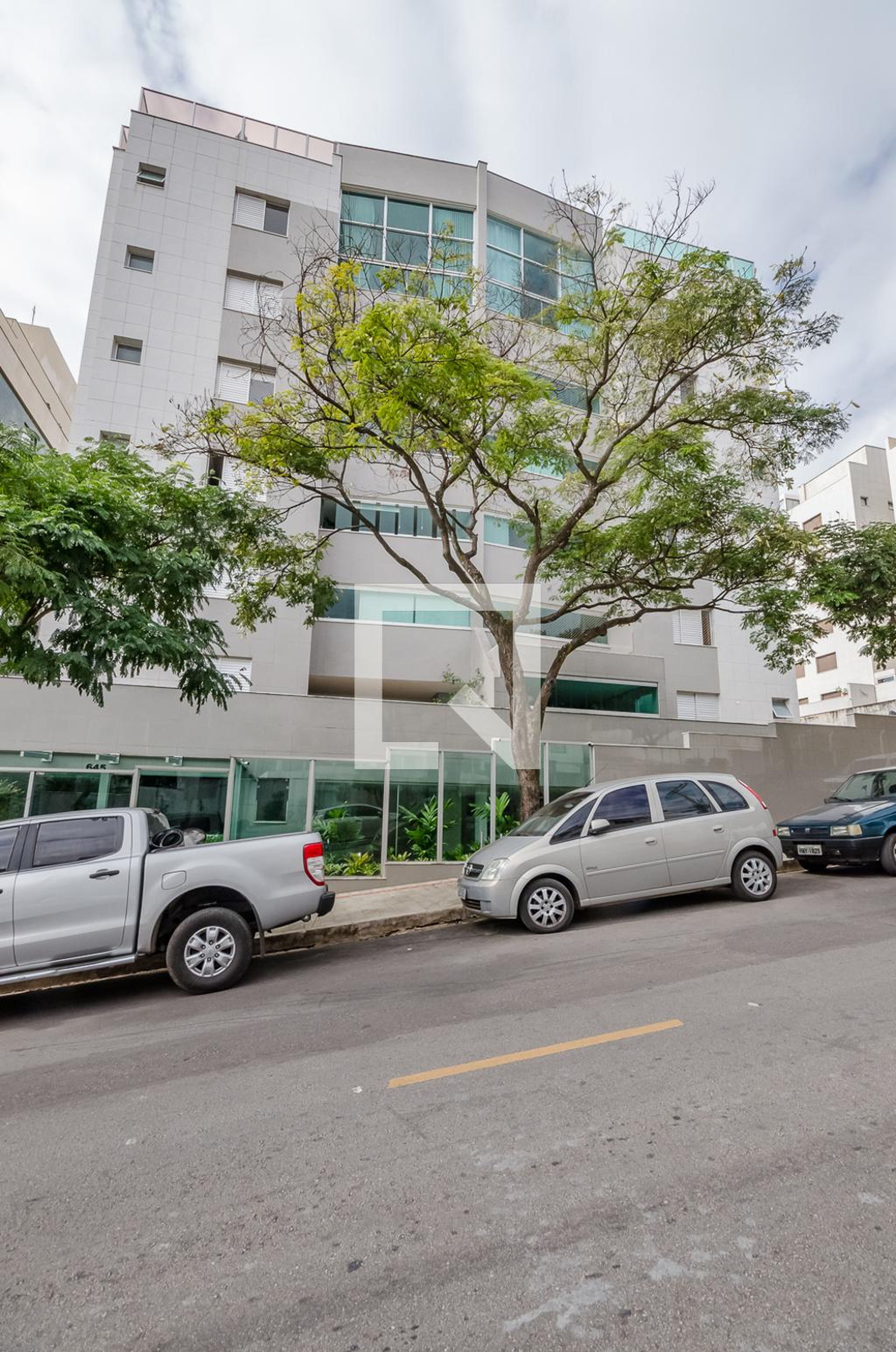 Fachada Condomínio em Rua José Hemetério Andrade, 645