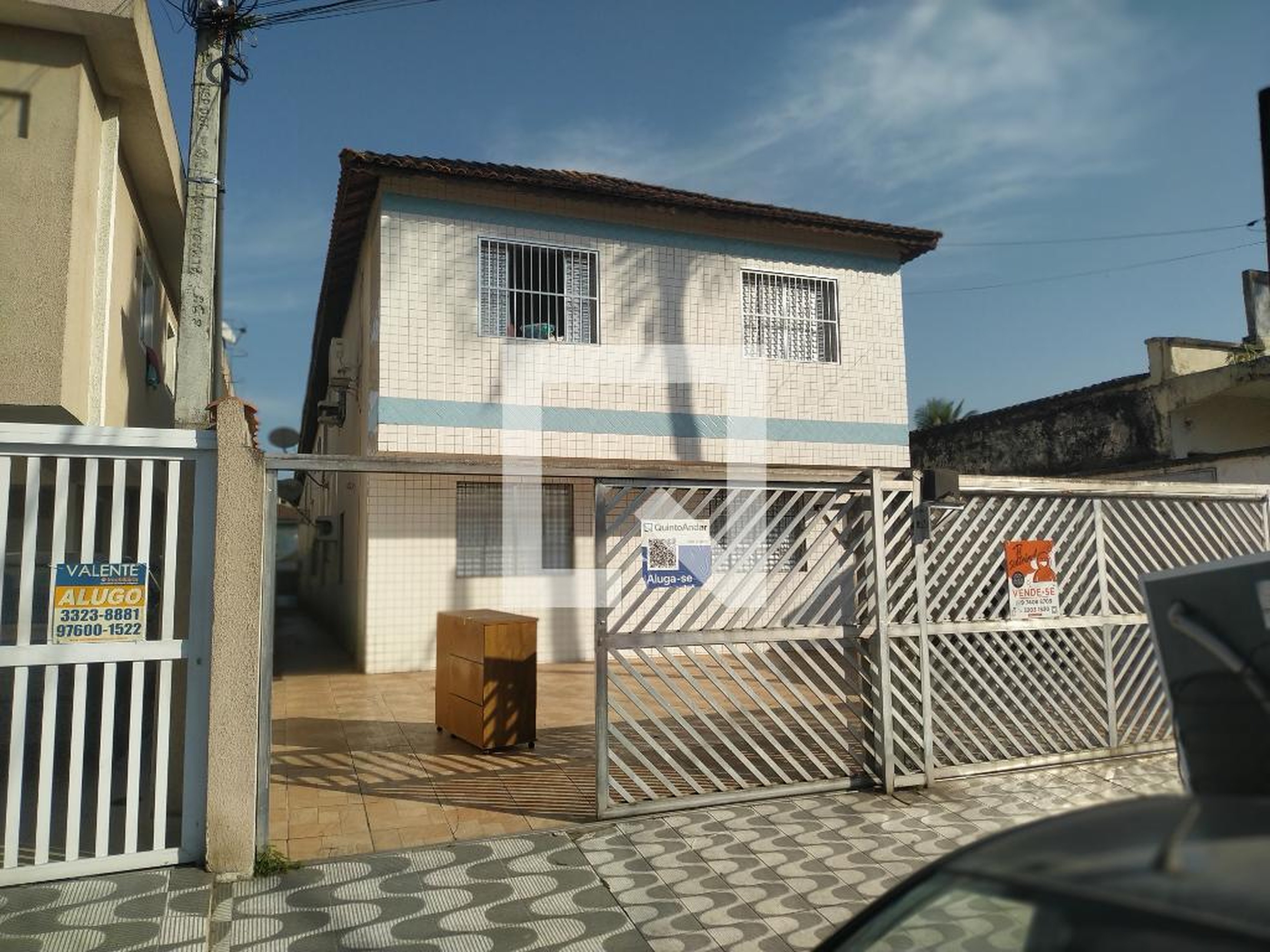 Fachada Condomínio em Rua Leonardo Nunes, 255