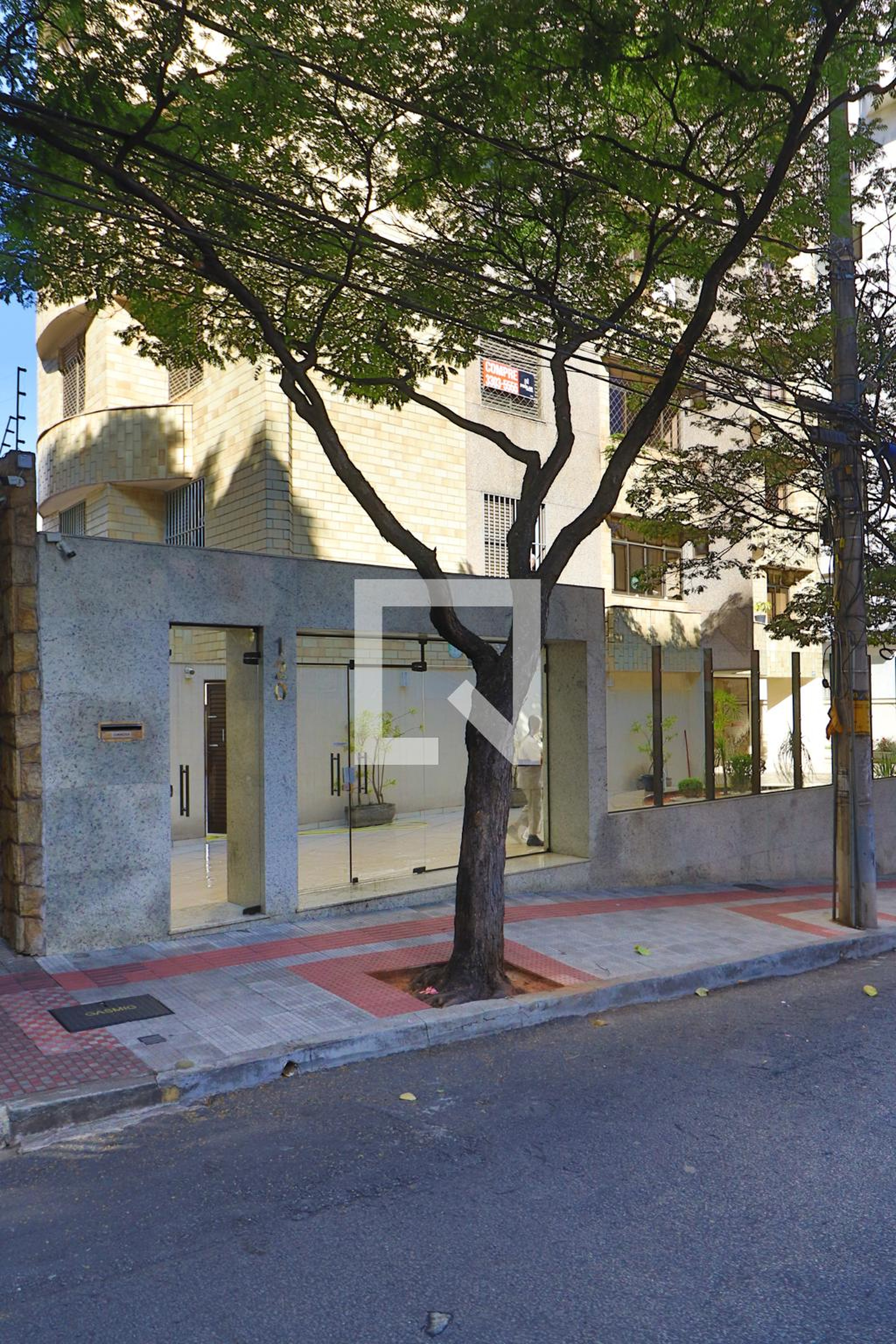 Fachada Edifício Mont Blanc