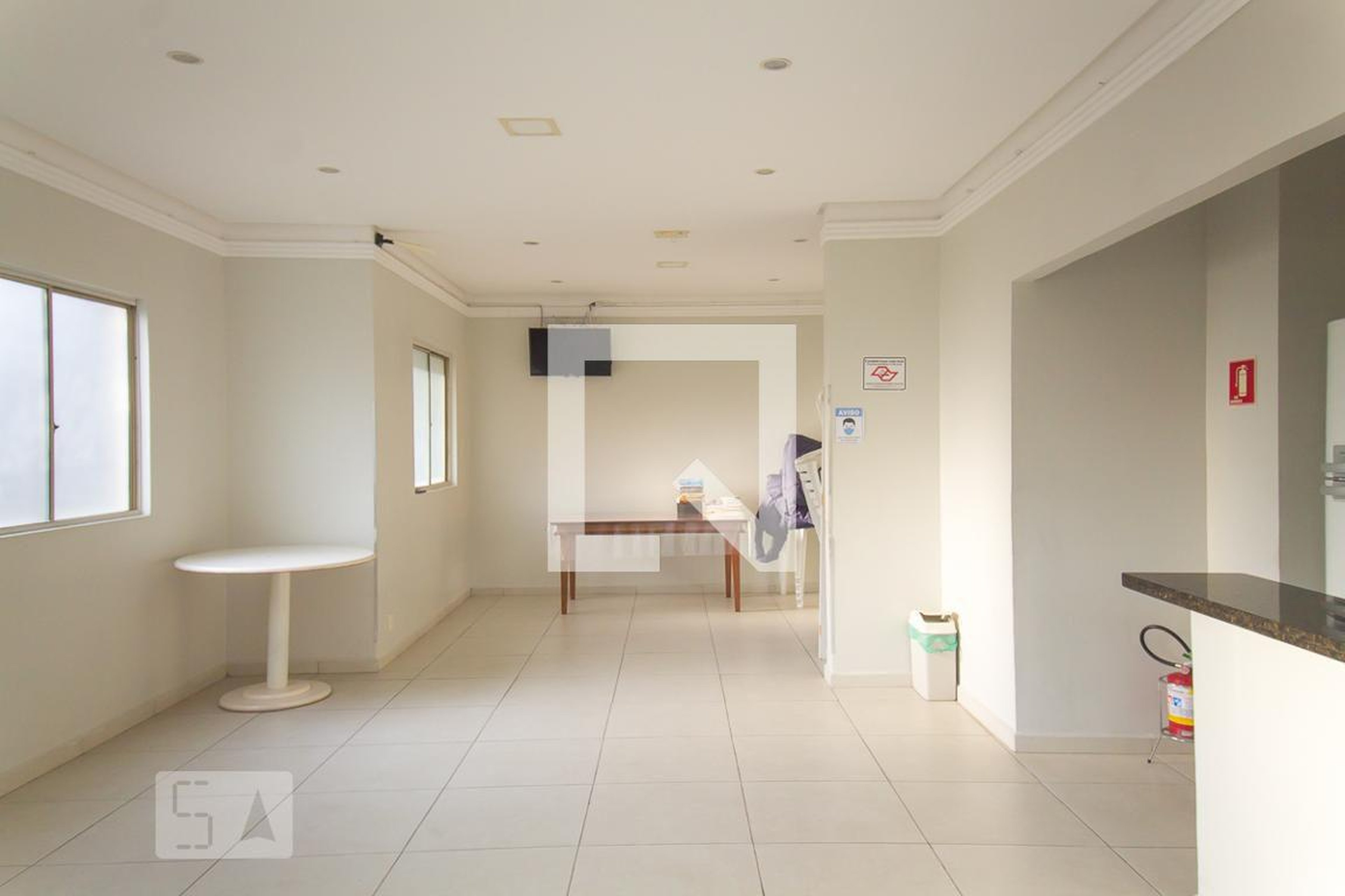 Salao de Festa - New Jersey Gardens