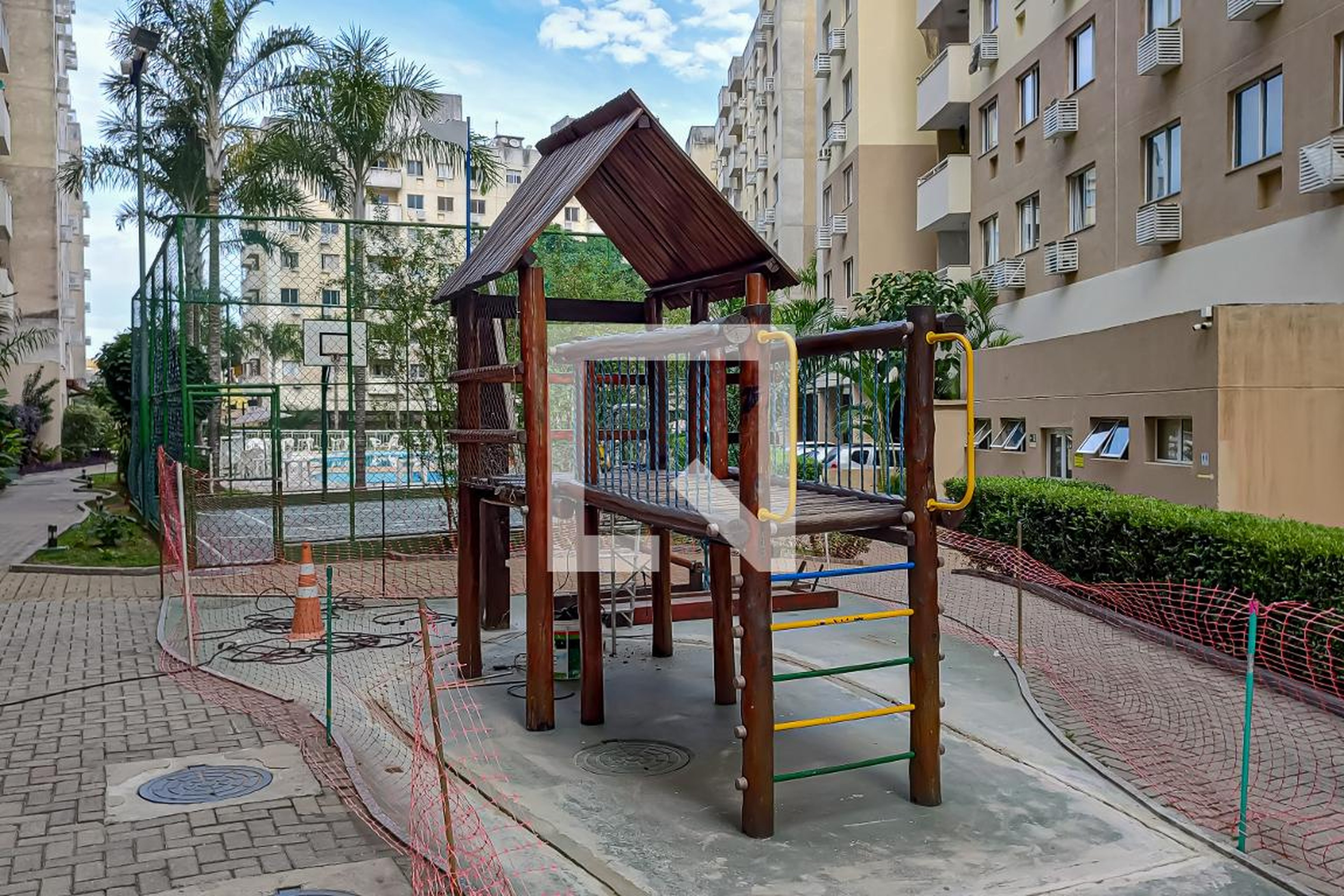 Playground Condomínio Facile