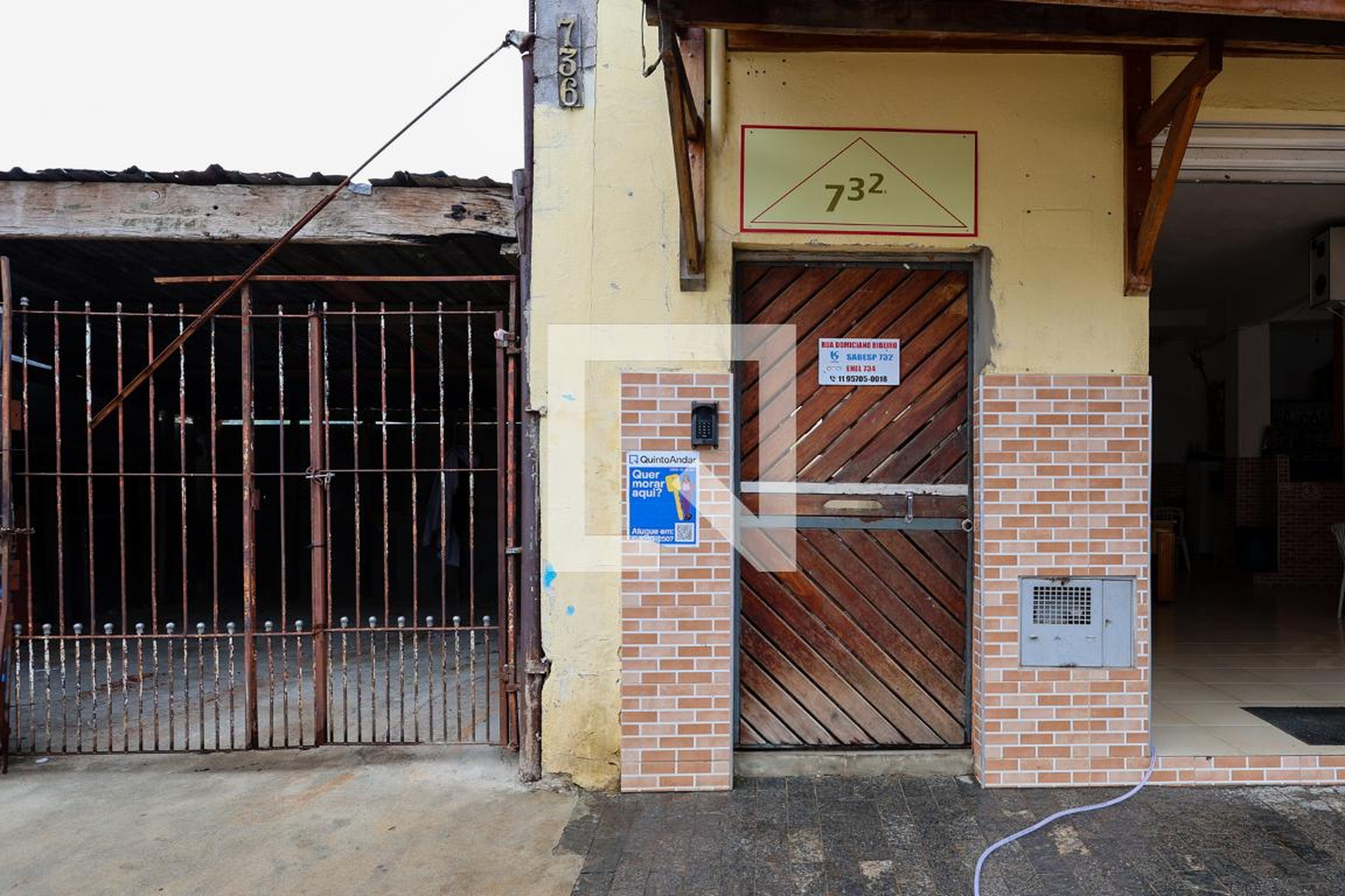 Fachada Condomínio em Rua Domiciniano Ribeiro, 738