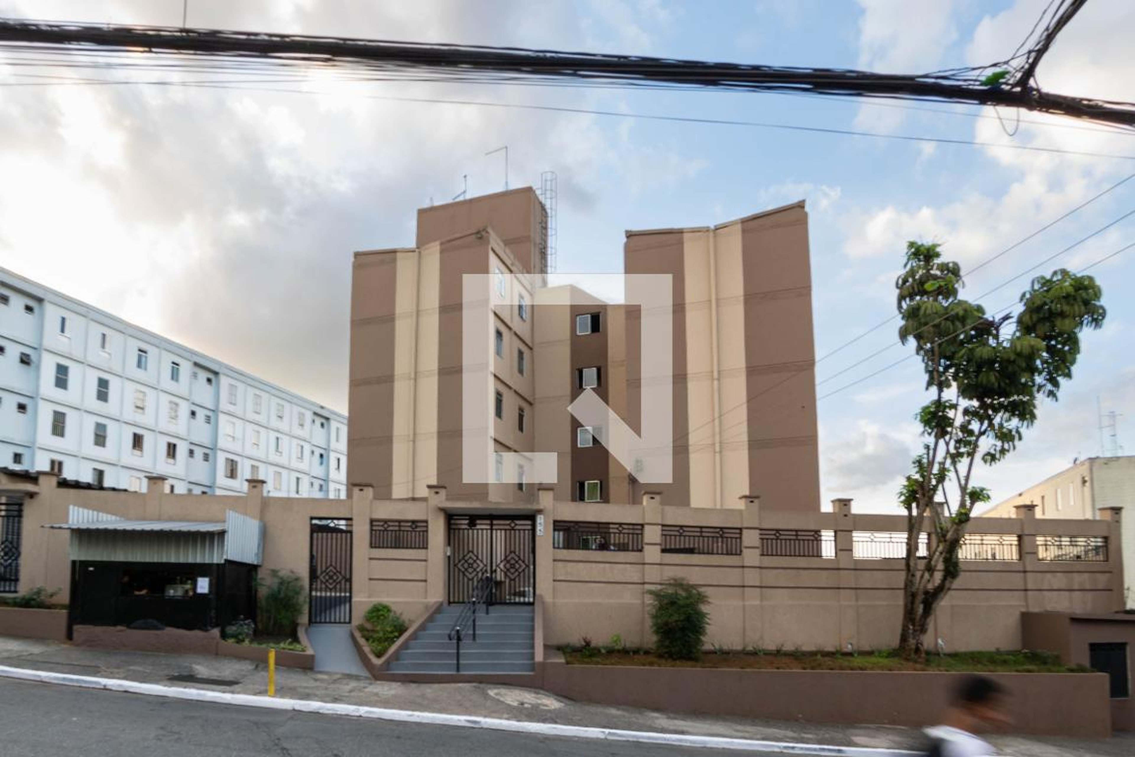 Fachada Condomínio em Rua Giovanni Nasco, 155