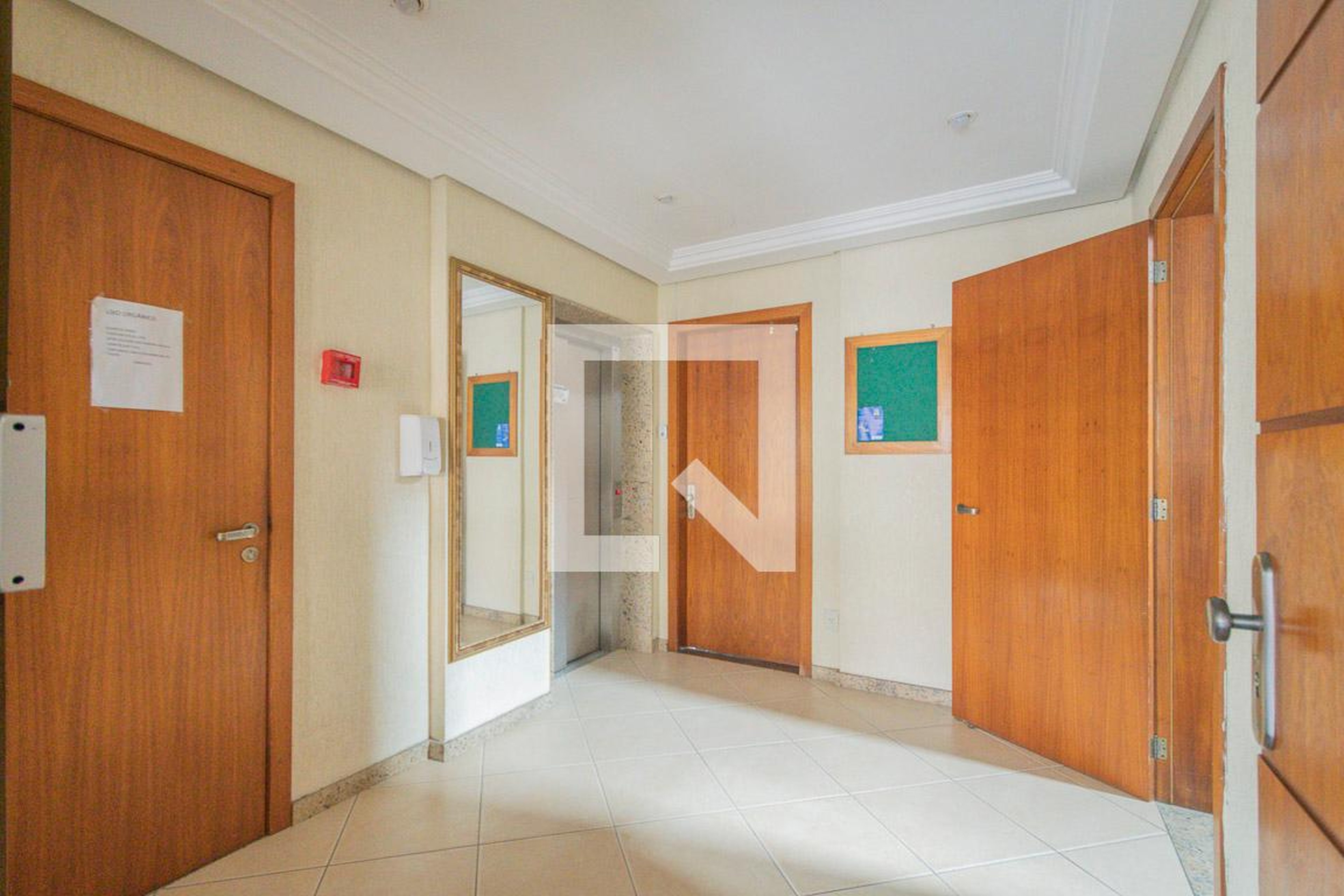 Hall de Entrada - Edifício Valéria