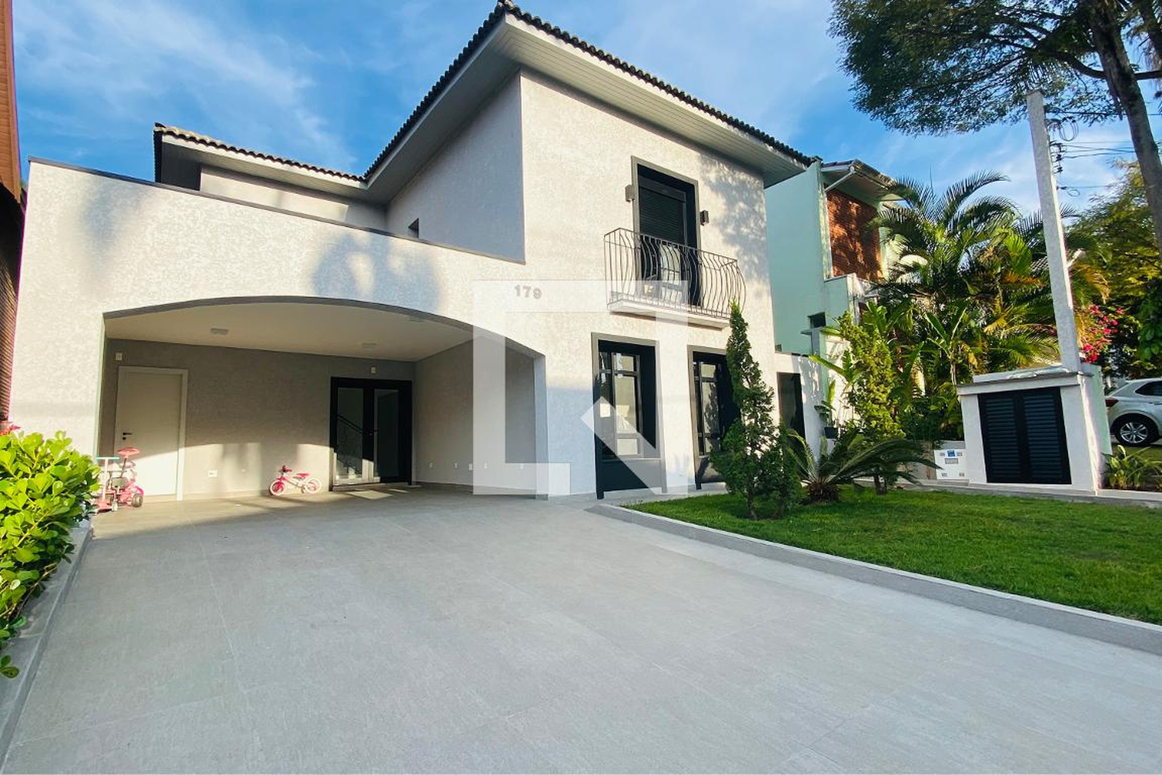 Fachada Residencial Alphaville 03