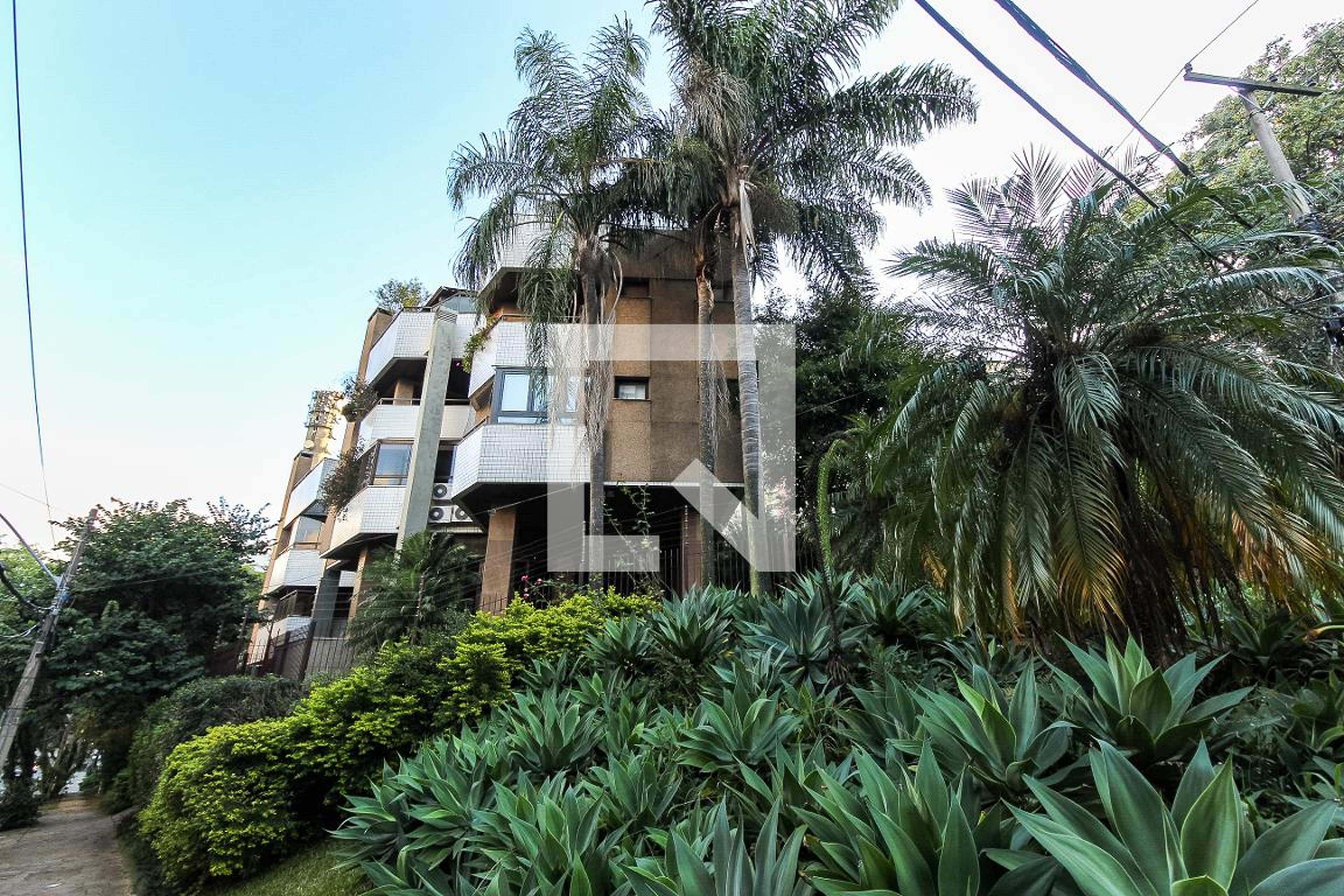 Fachada Condomínio em Rua Professor José Salgado Martins, 55