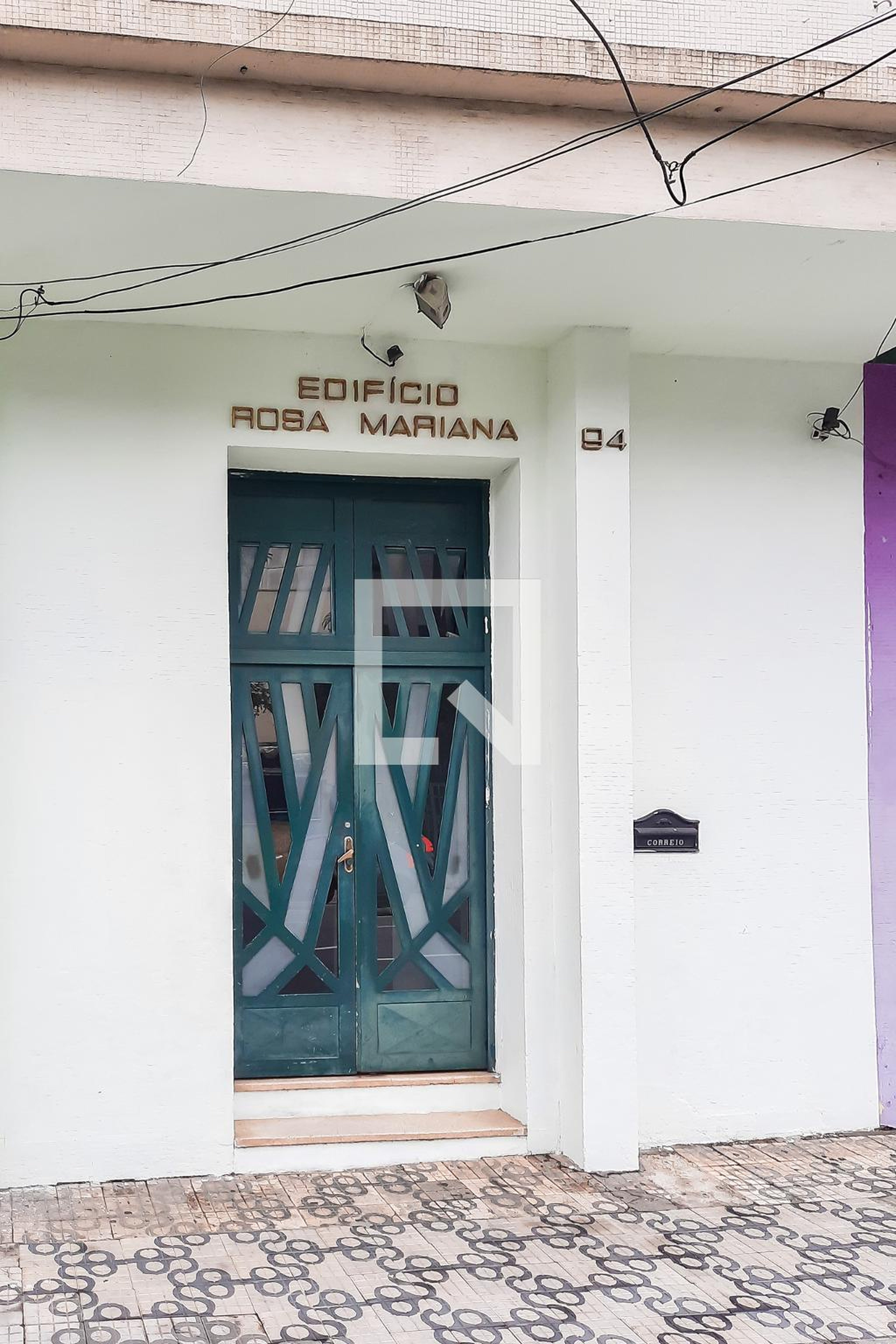 Área Comum - Rosa Mariana