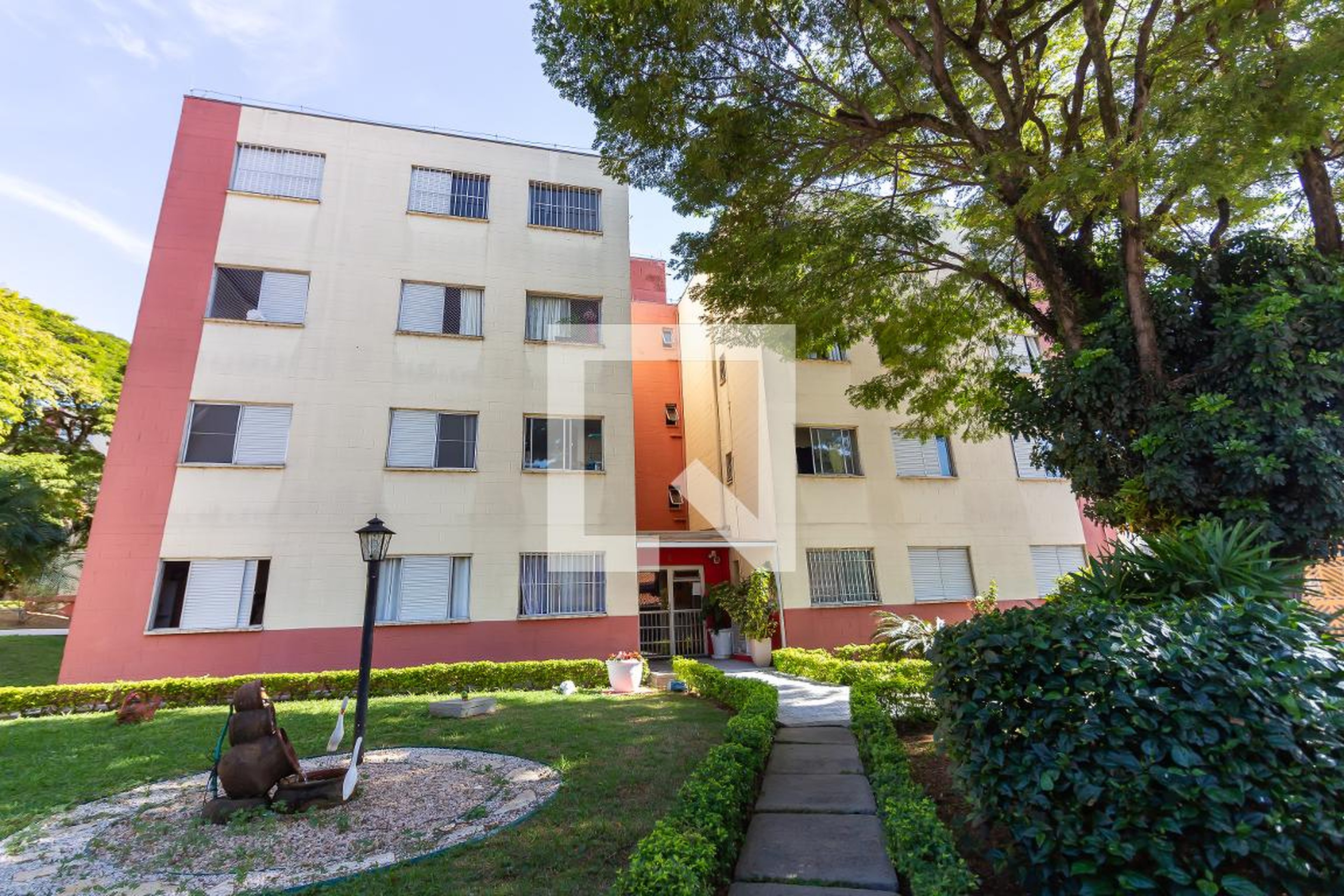 Fachada Condomínio em Rua Nossa Senhora Conceição Aparecida, 550