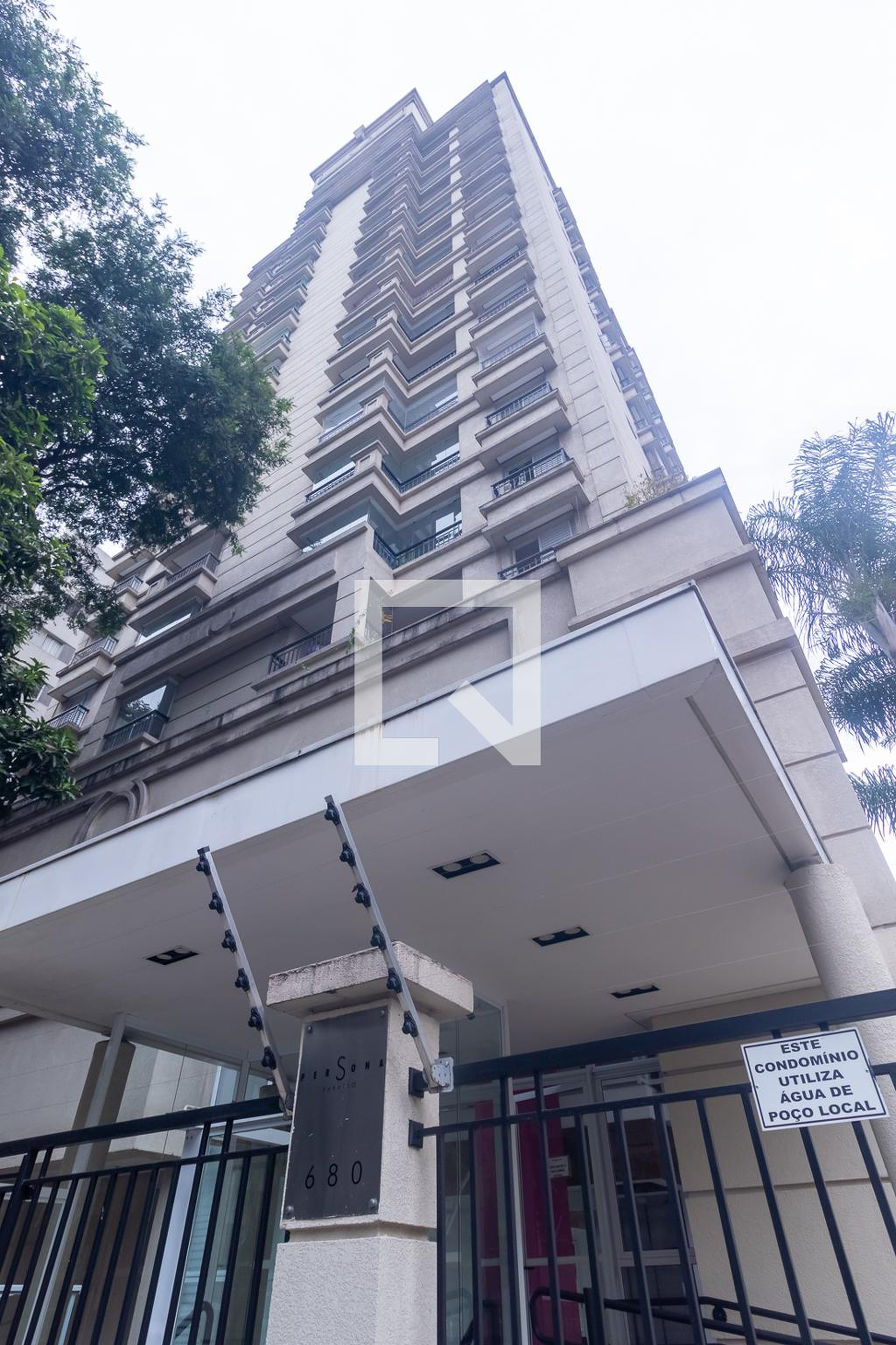 Fachada Condomínio em Rua Abílio Soares, 680