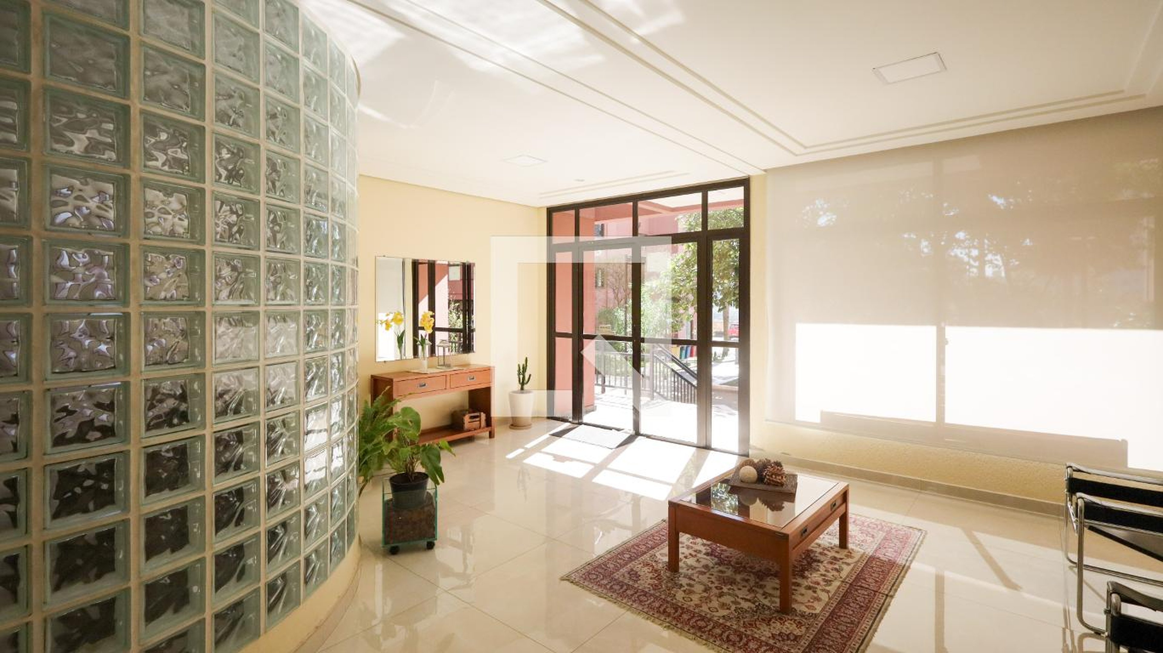 Hall de entrada - Costa Azurra