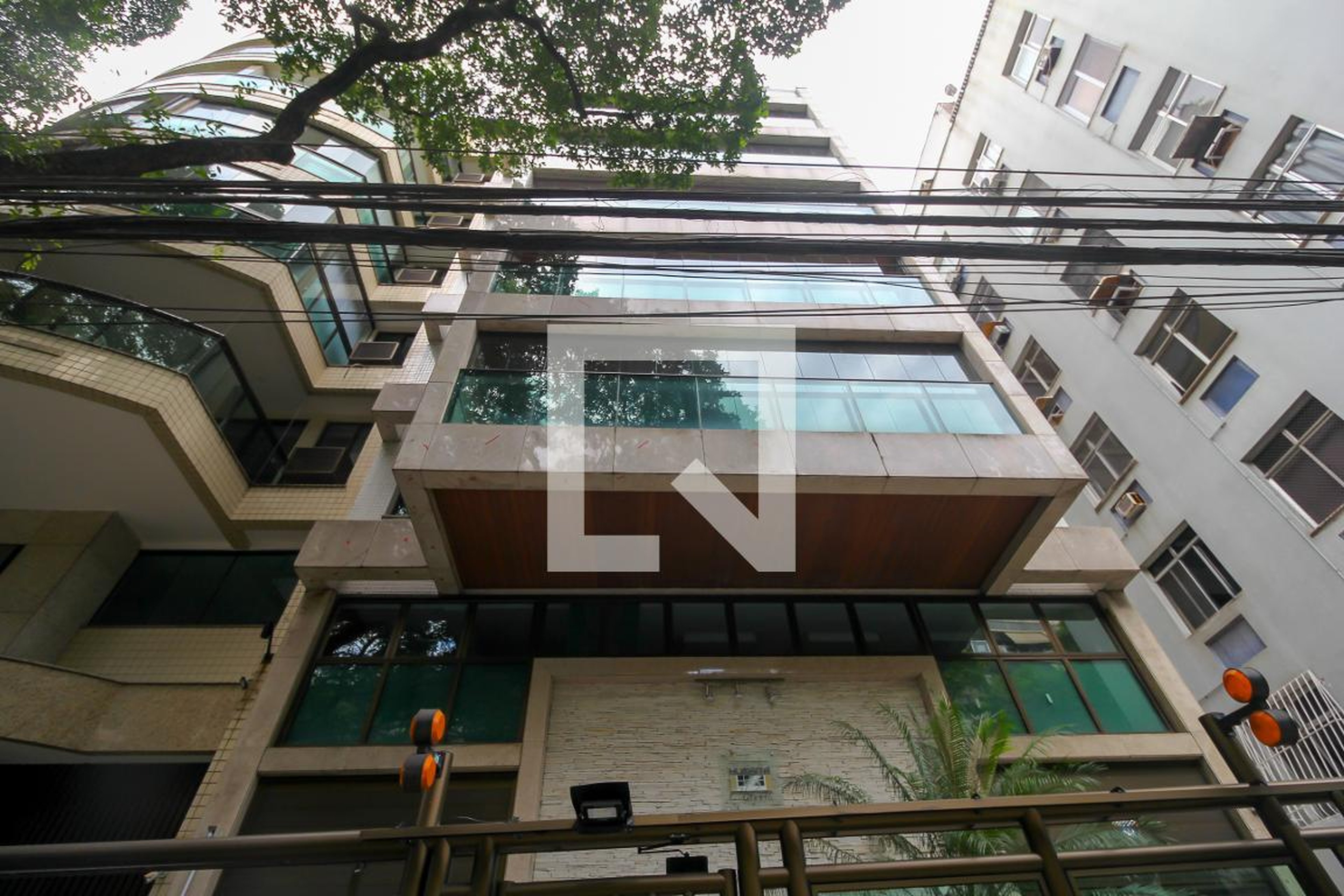 Fachada do Prédio Edifício Humaita Classic