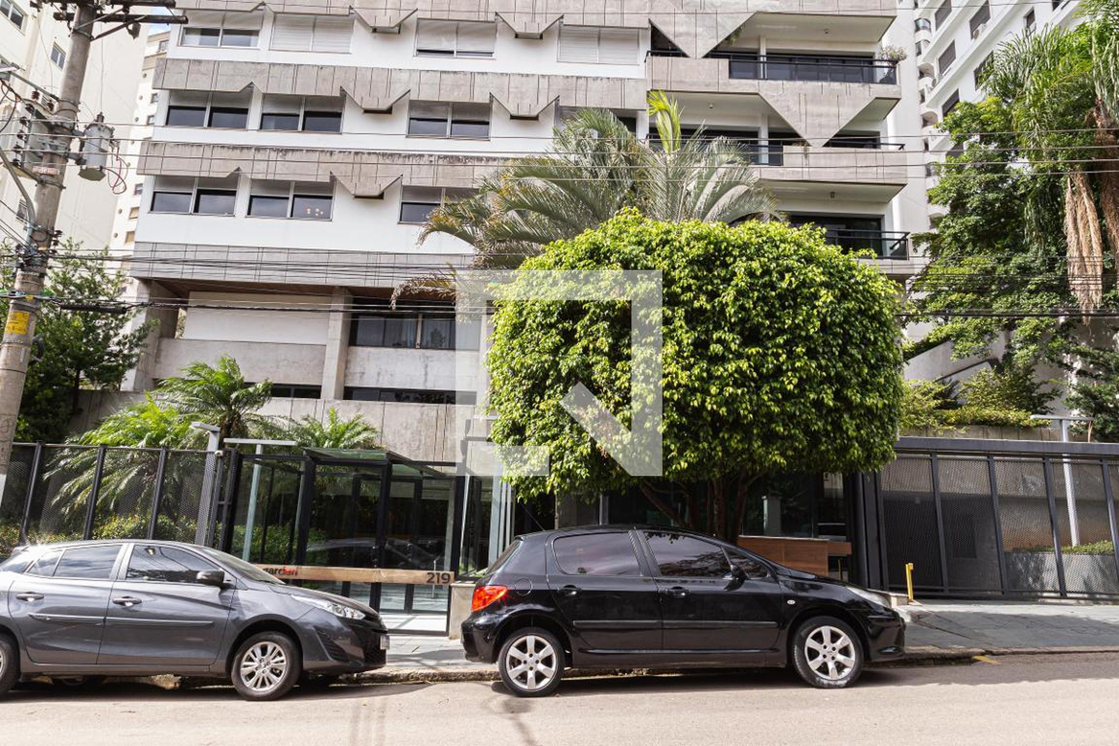 Fachada do Prédio Condomínio Square Garden