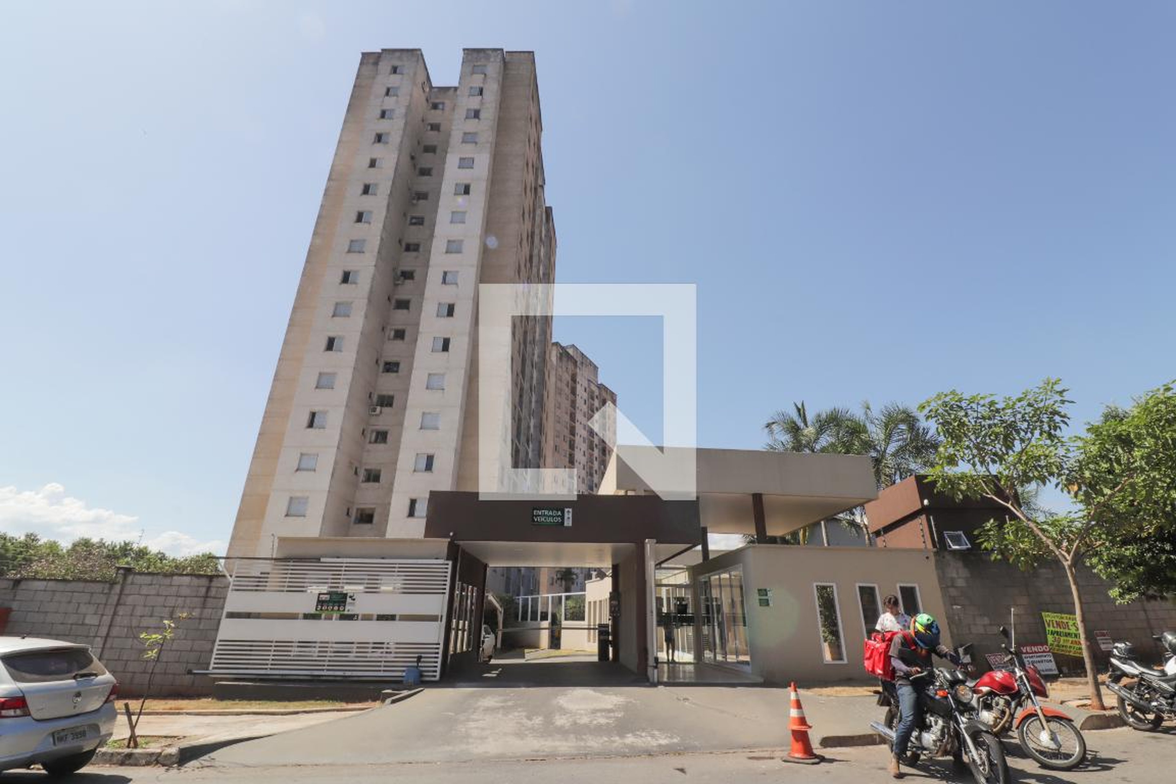 Fachada Condomínio em Rua 33-A, 130