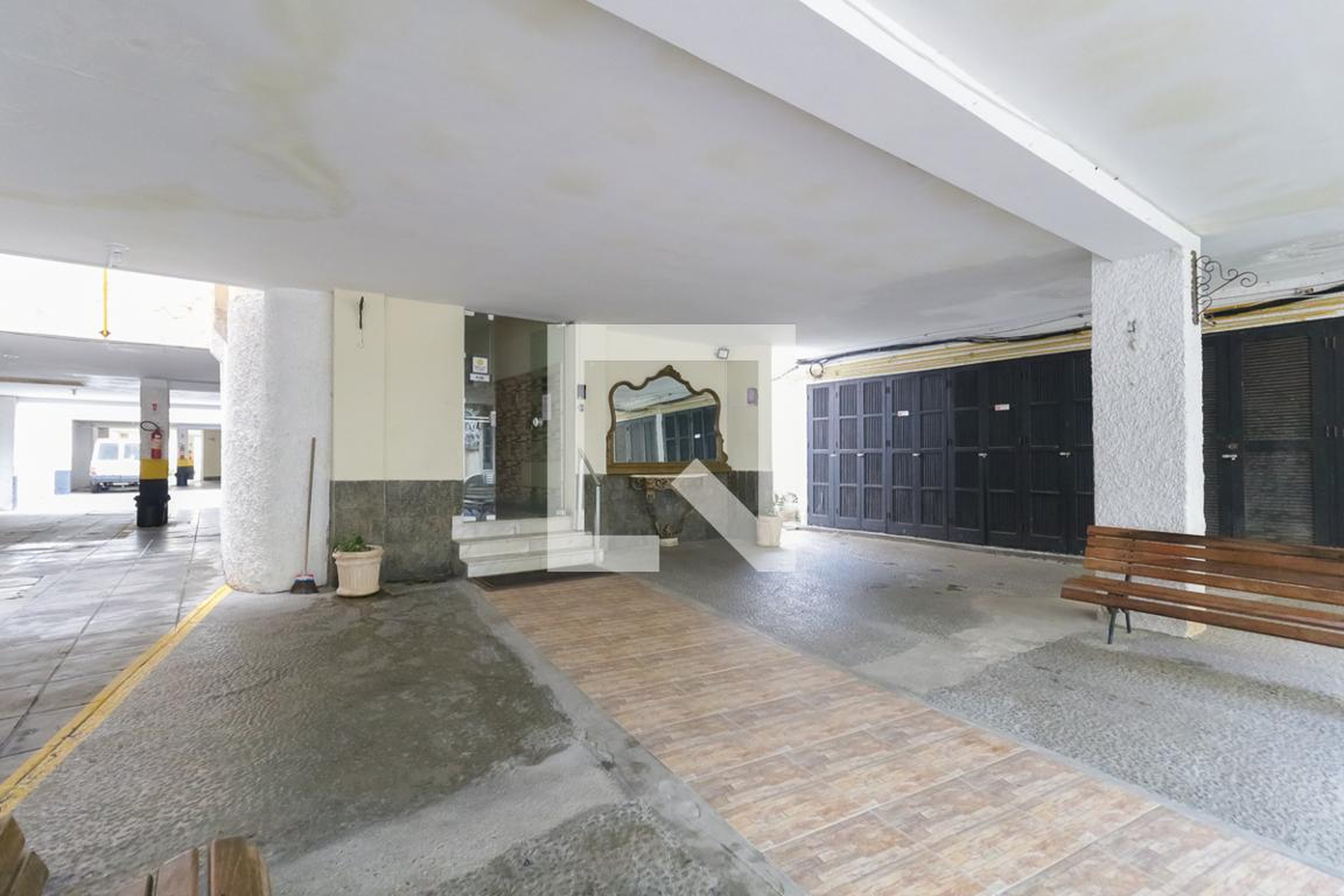 Área comum - Conselheiro Ferraz