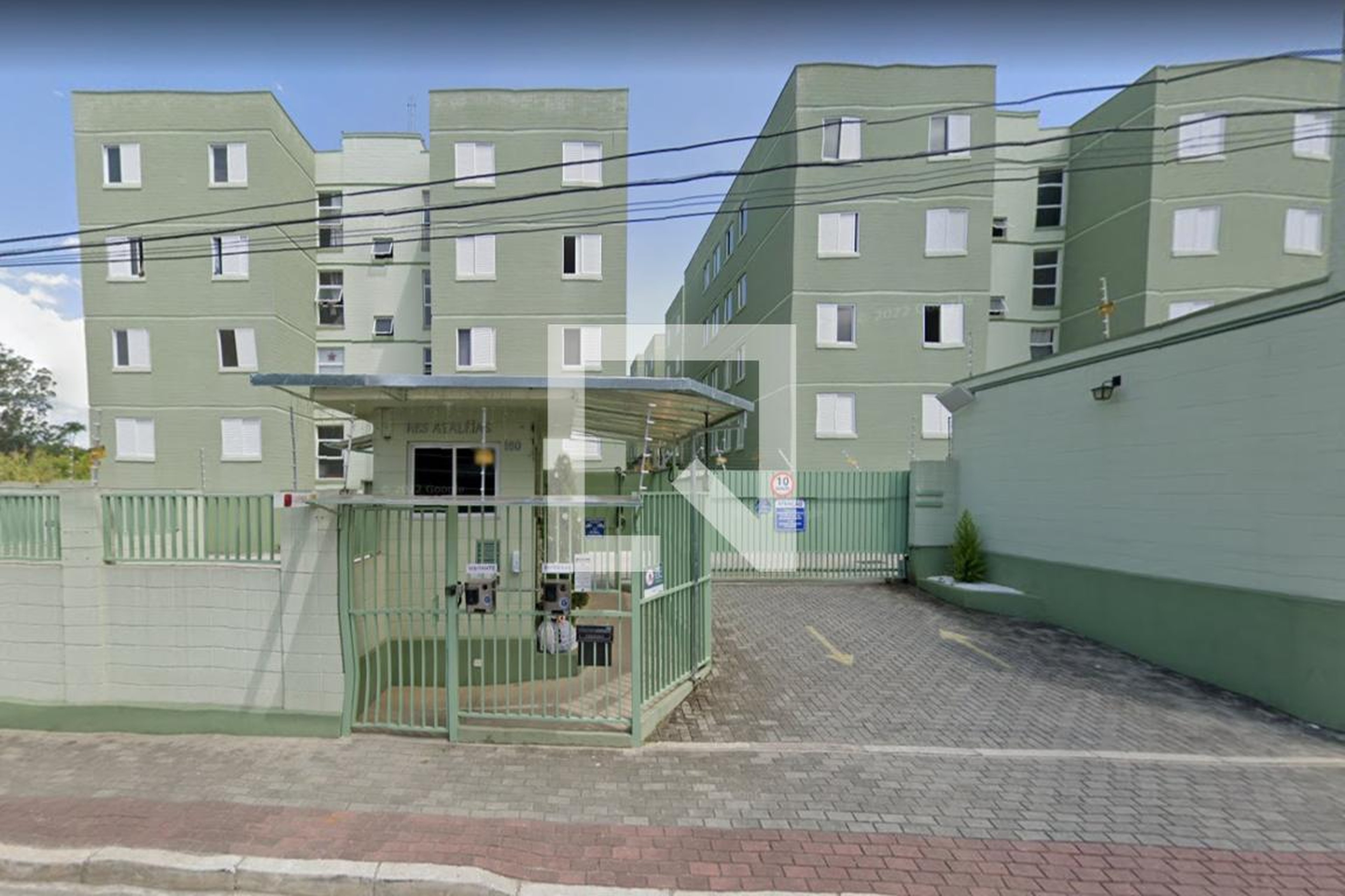 Fachada do Condomínio residencial azaleias