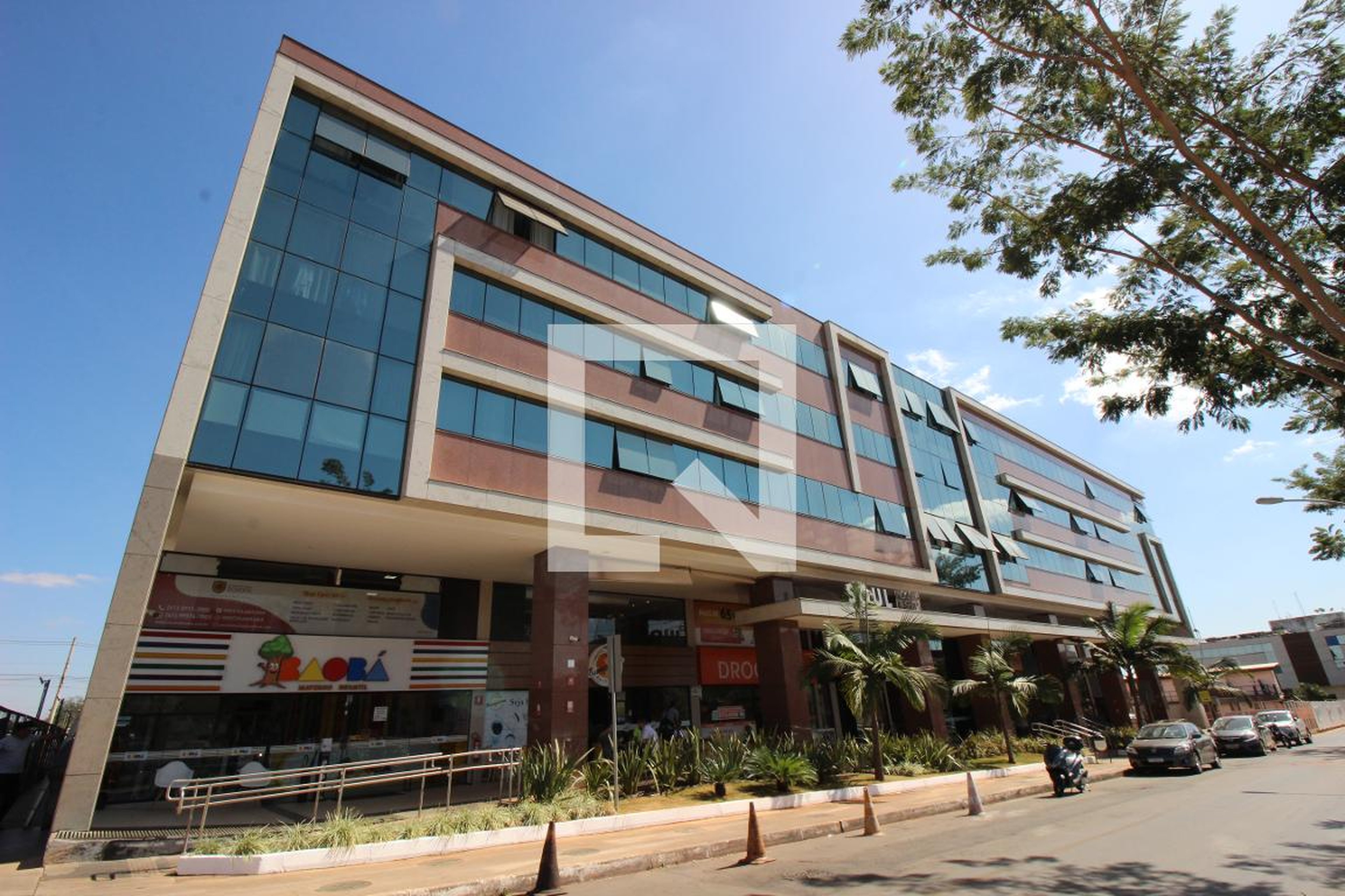 Fachada Condomínio em Crnw 510 Bloco B Lote 2 Bloco B, 244