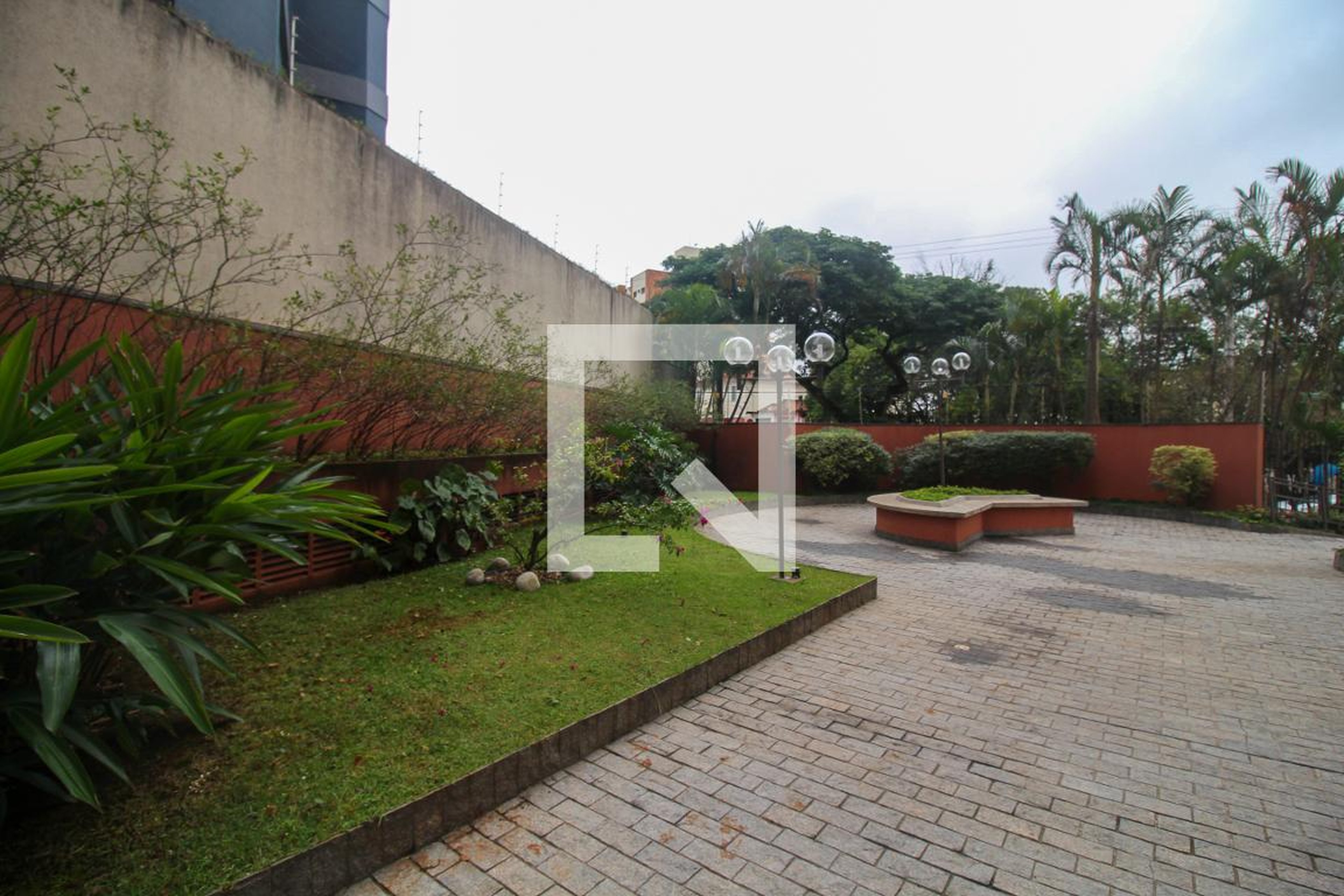 Área Externa - Edifício Natascha