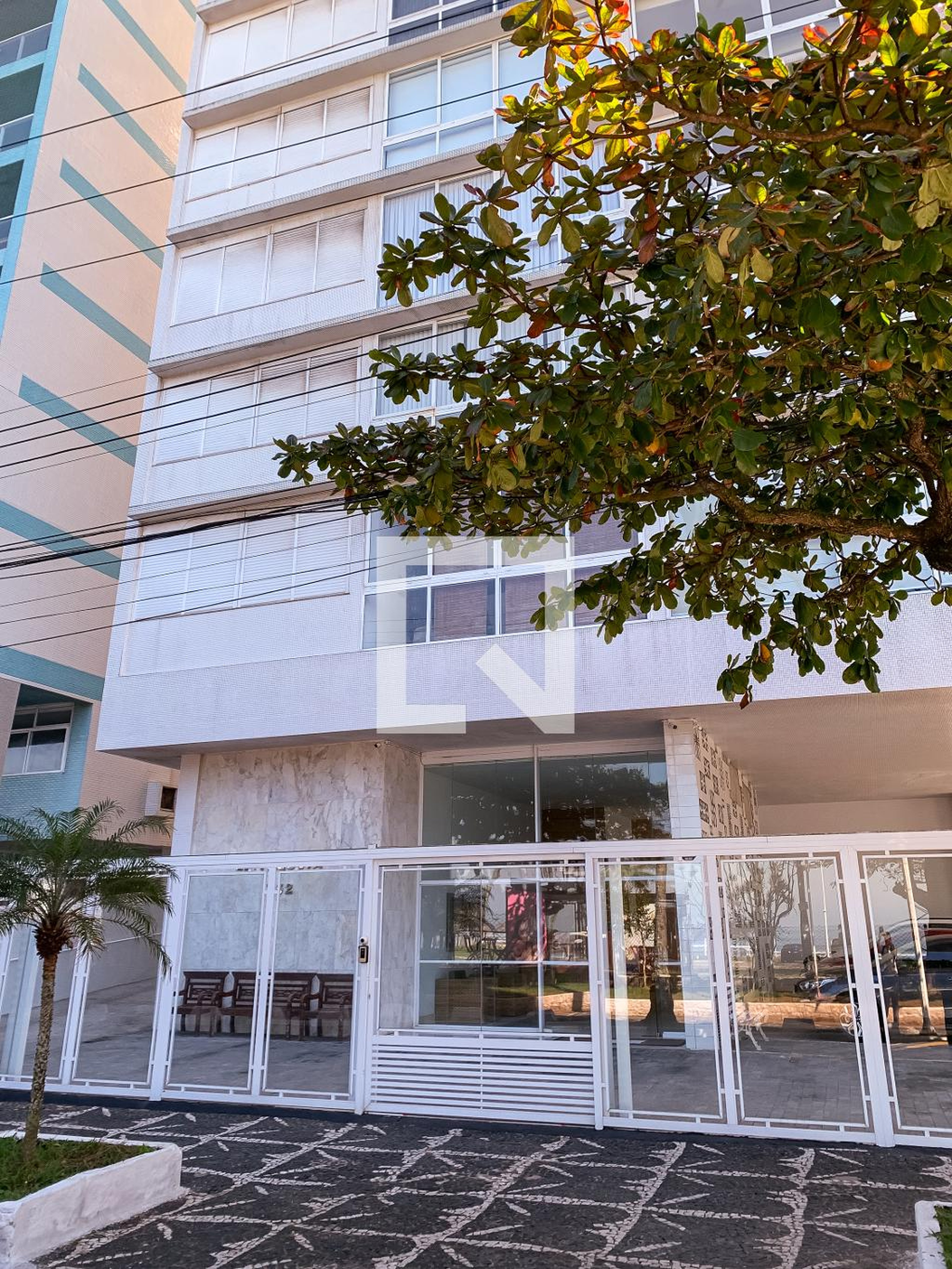 Fachada Condomínio Paquetá