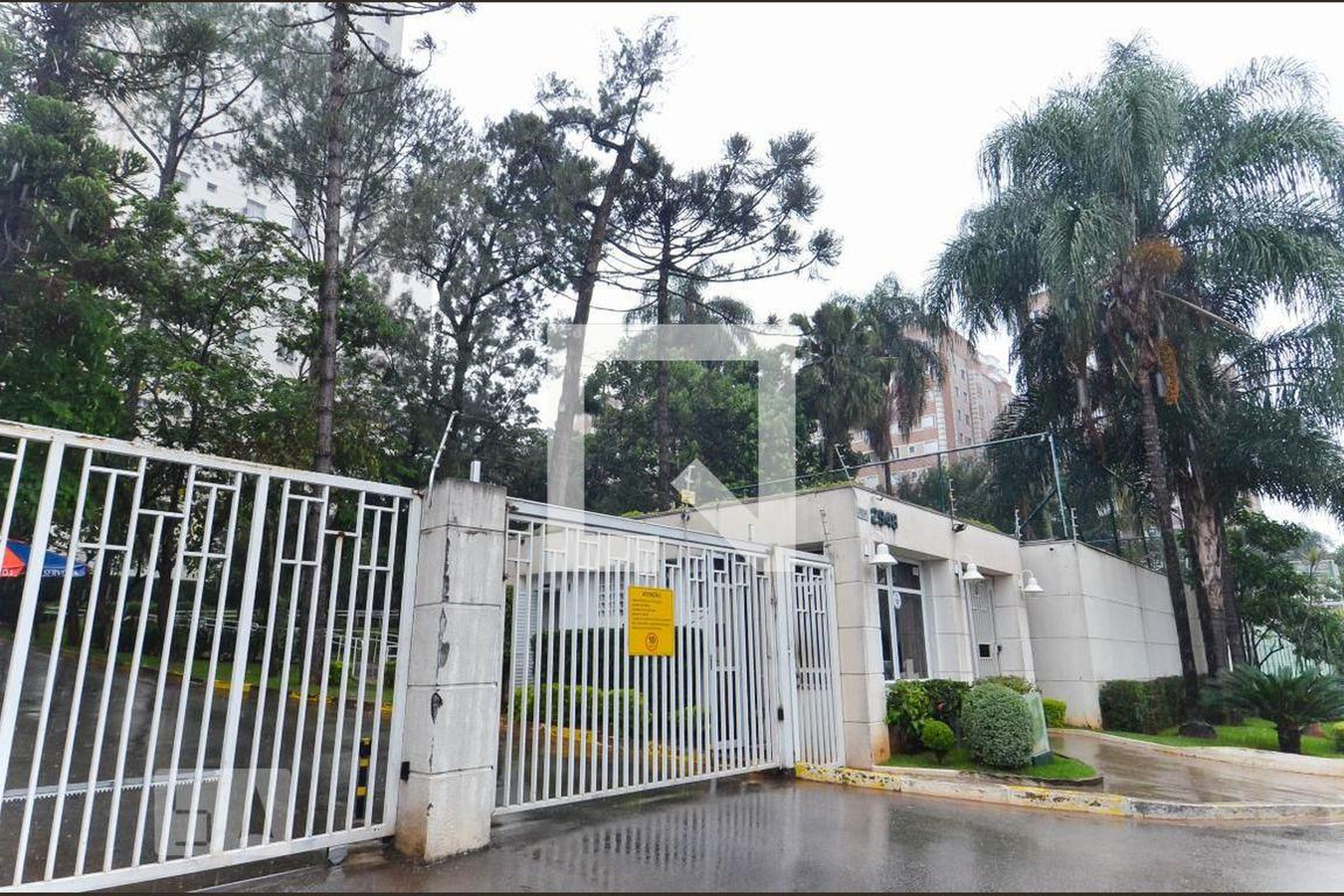 Fachada Condomínio Eco One Araucárias