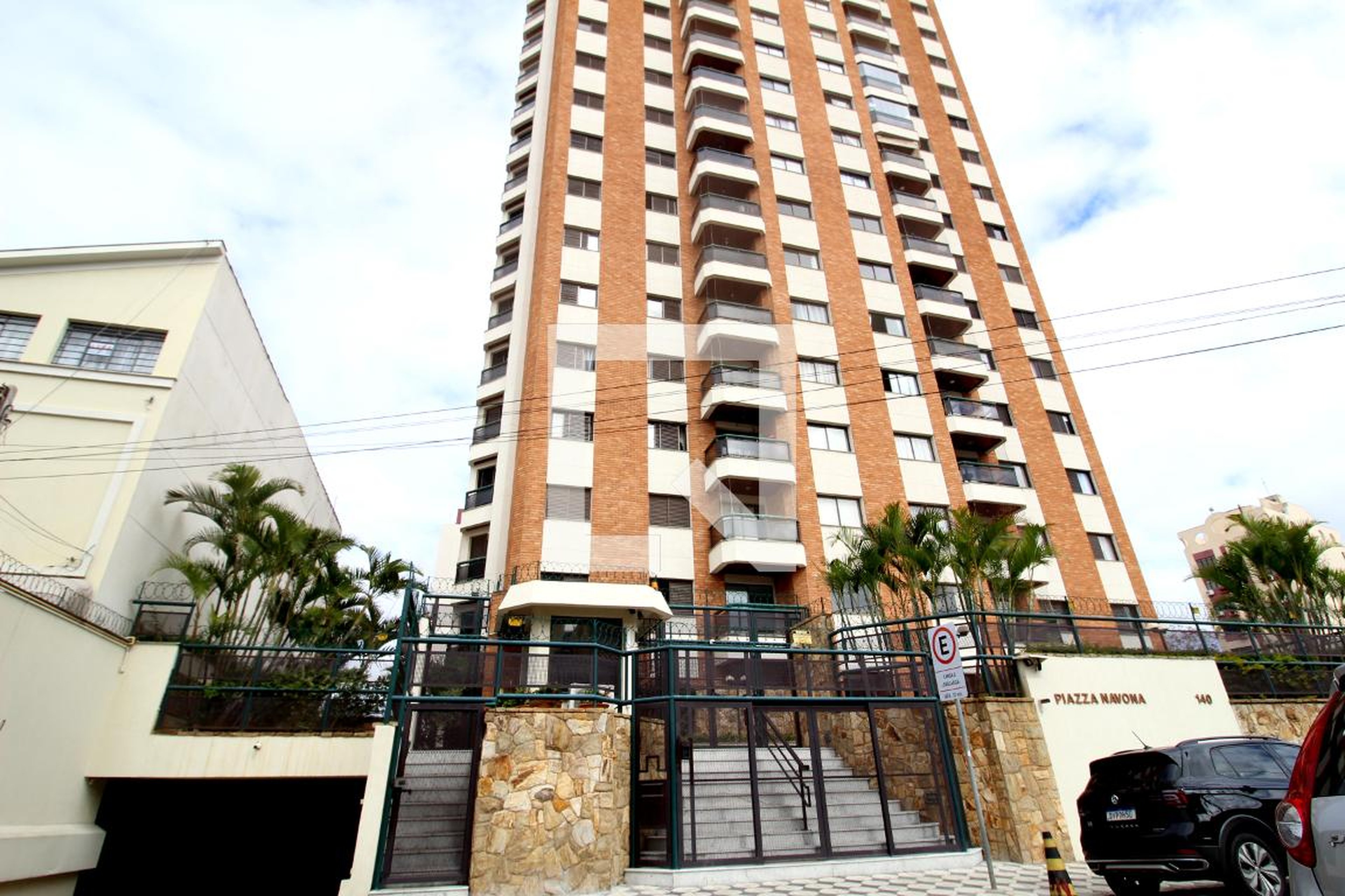 Fachada do Condomínio Condomínio Piazza Navona