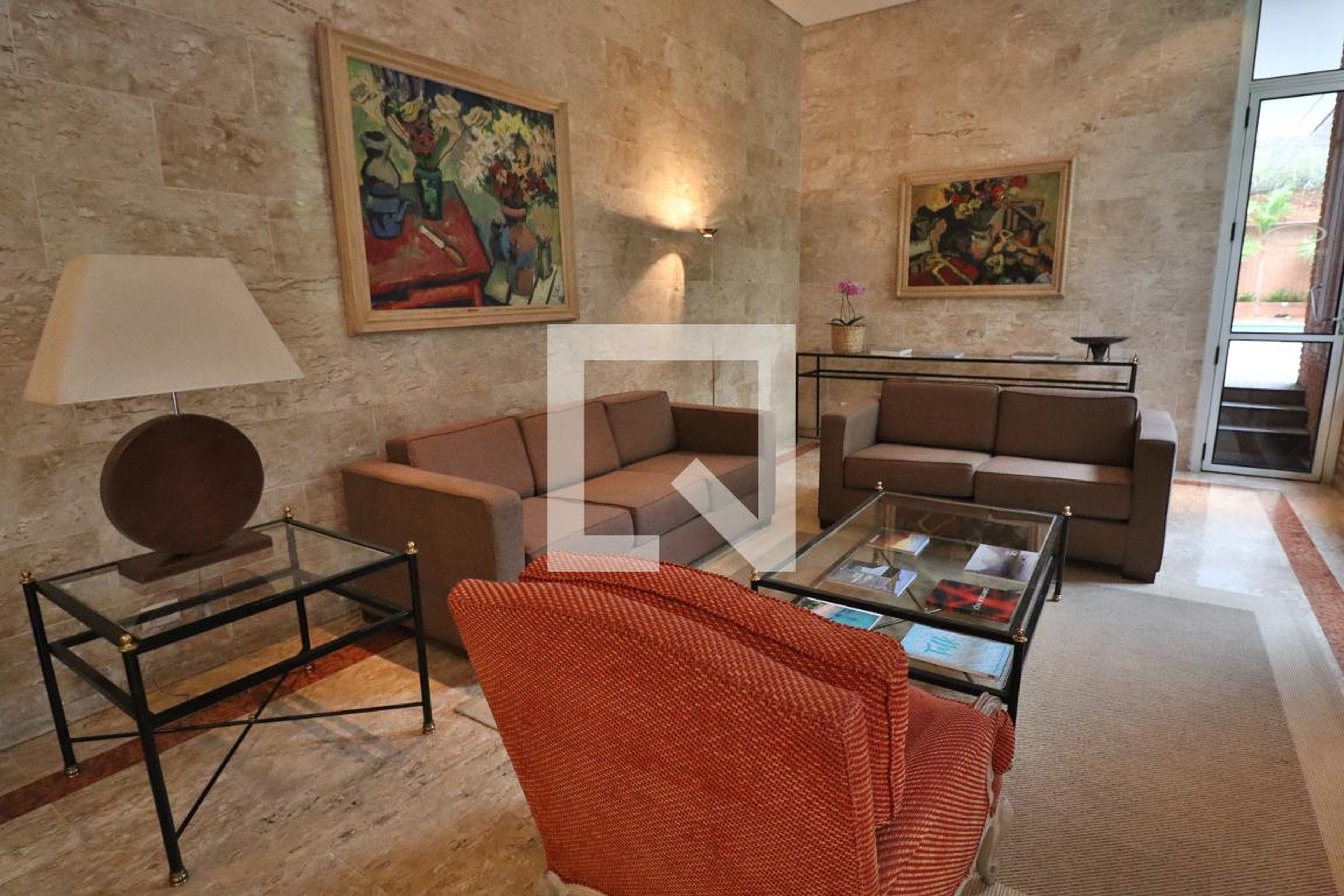 Hall - George V Residence