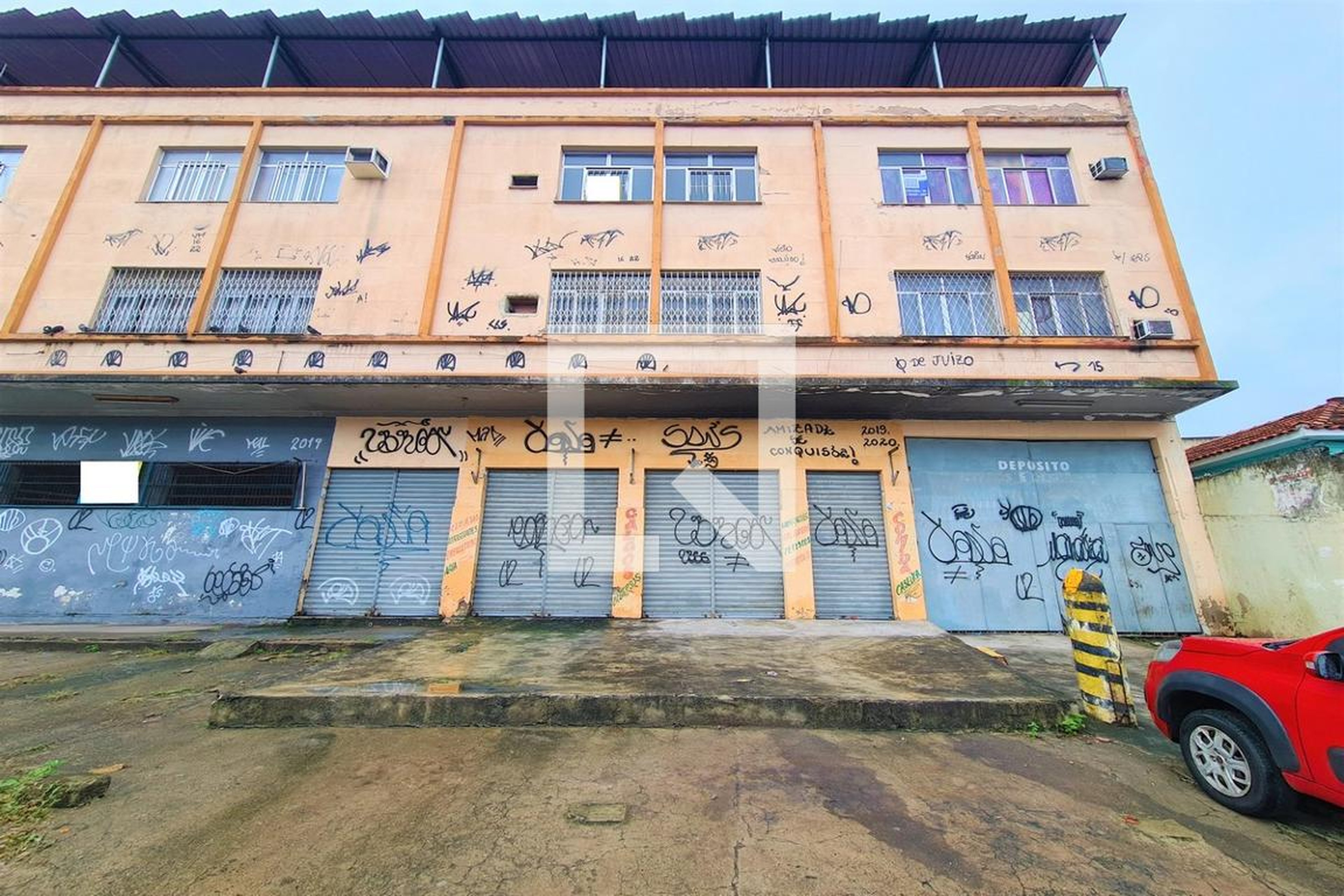 Fachada Condomínio em Avenida João Ribeiro, 557