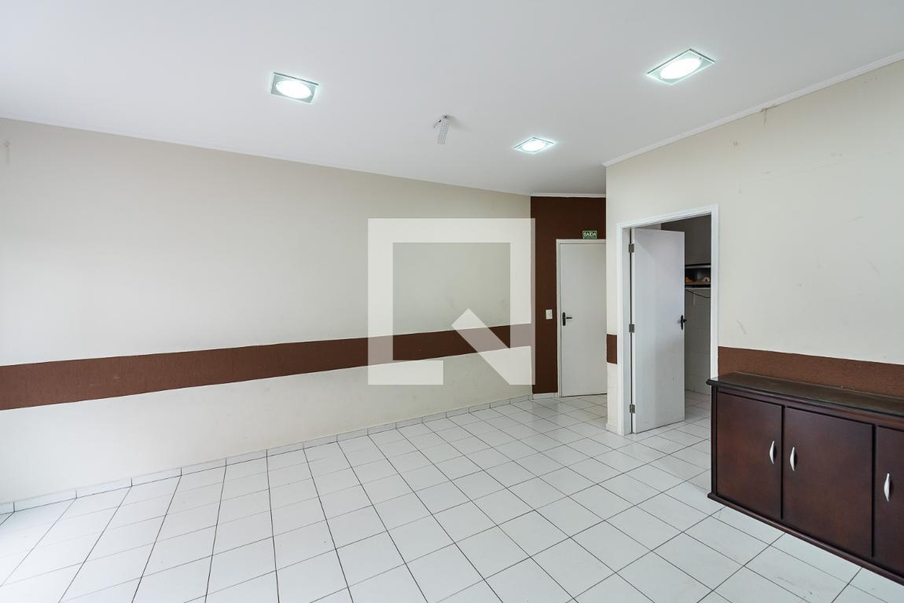 Salão de festas - Ville de Taunny