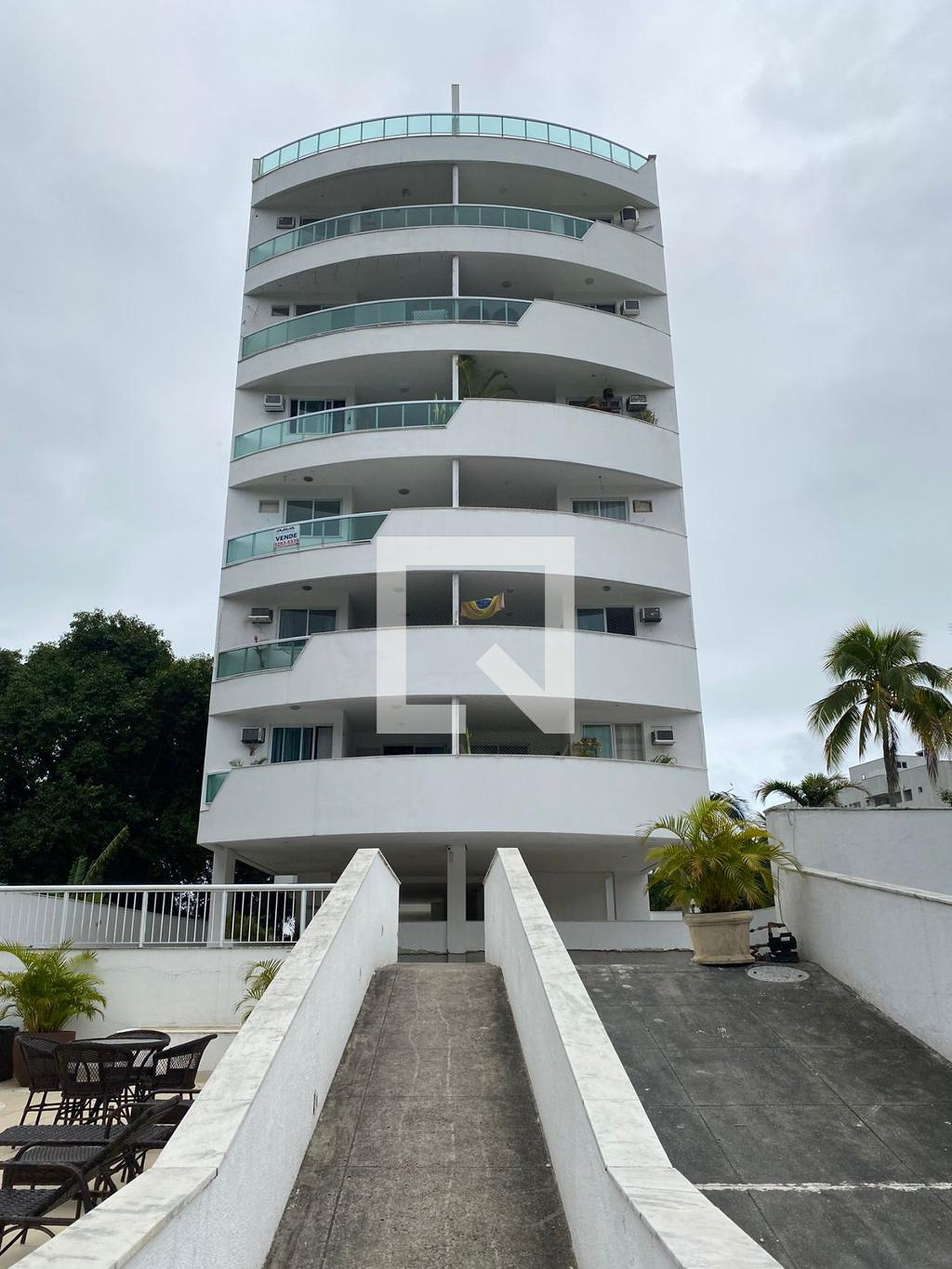 Fachada do Condomínio Condomínio MontBlanc