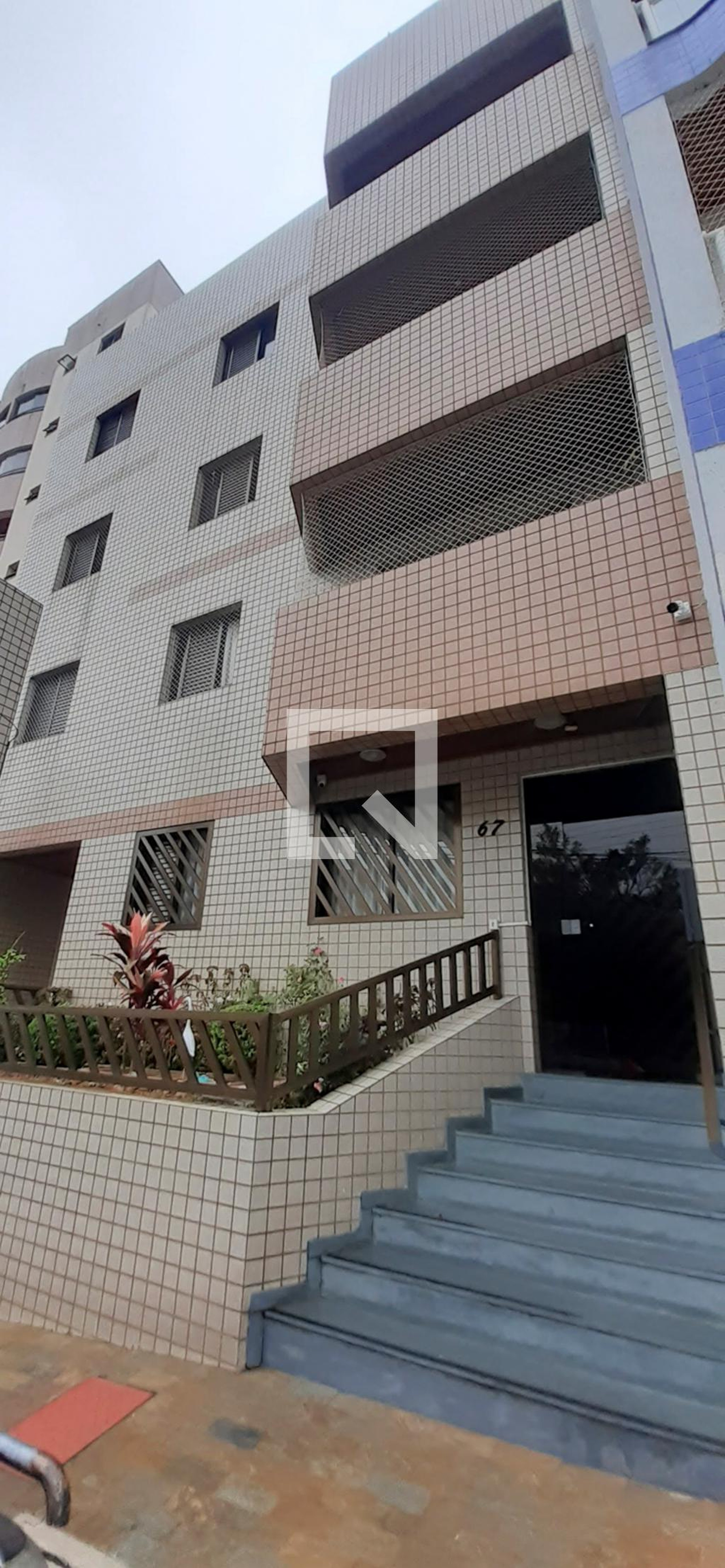 Fachada Condomínio em Rua Tibagi, 67