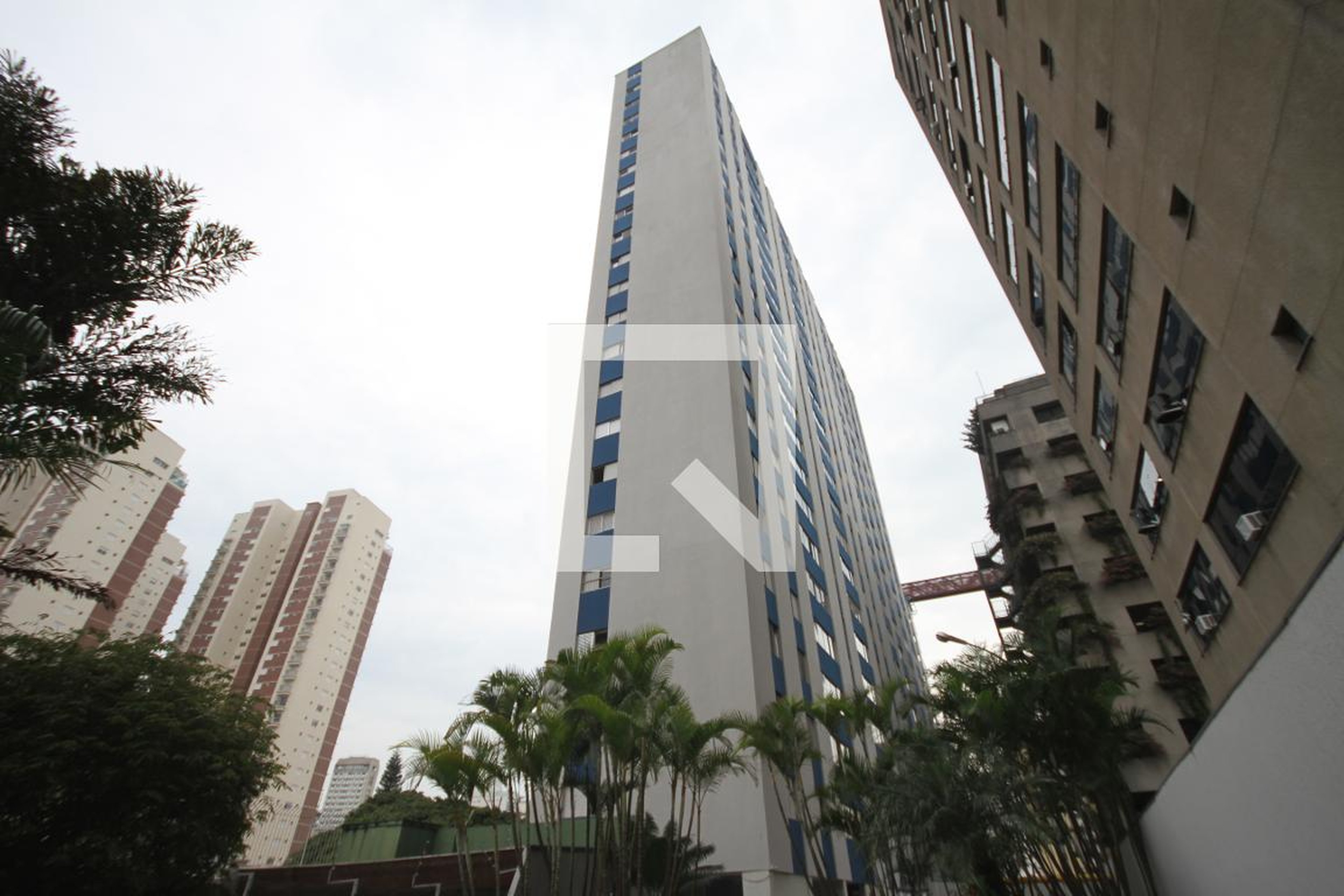 Predio Edifício Jardins de Tivolli