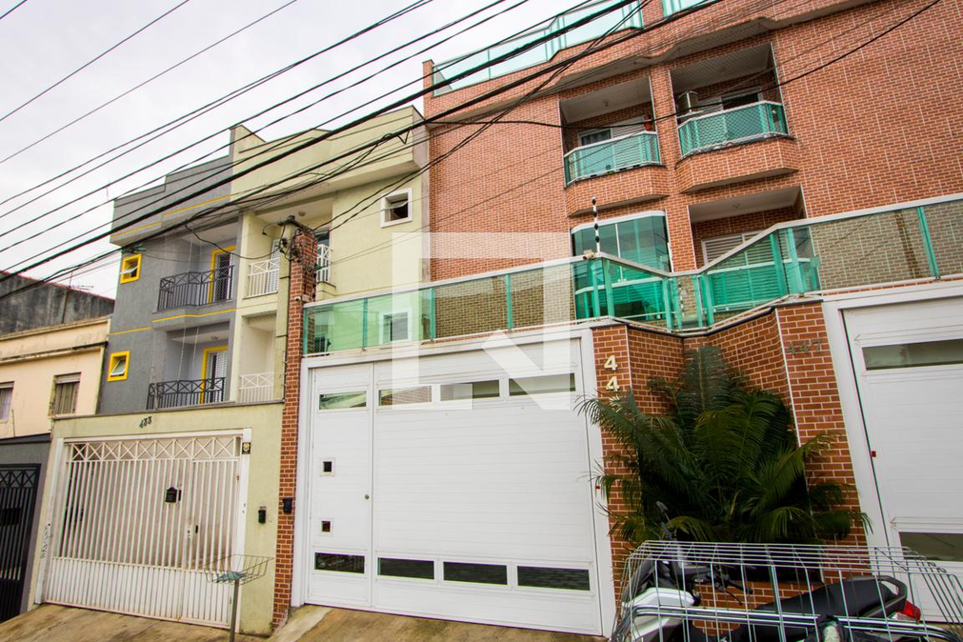 Fachada Condomínio em Avenida Andrade Neves, 445