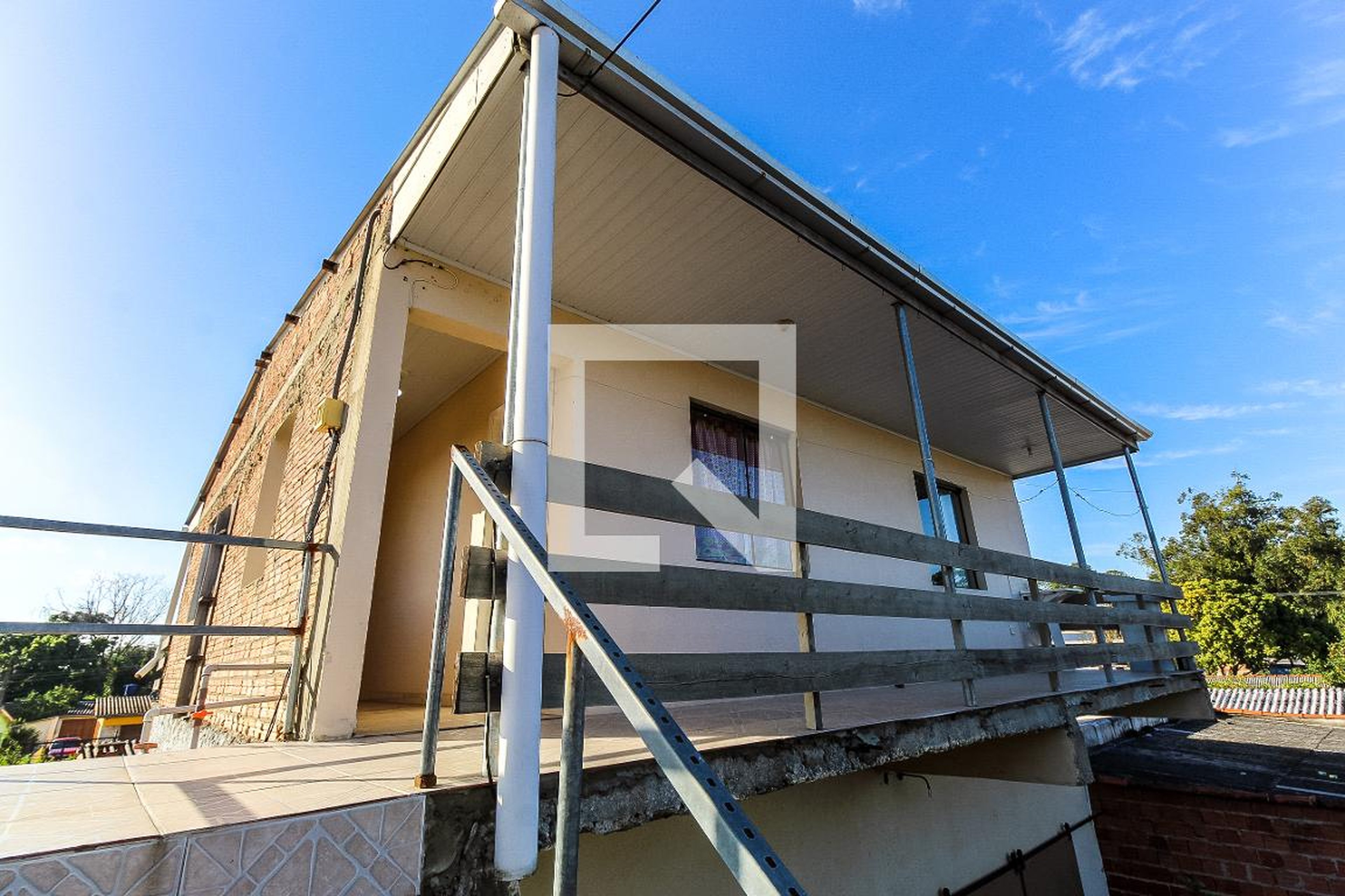 Fachada Condomínio em Rua Bangu, 474