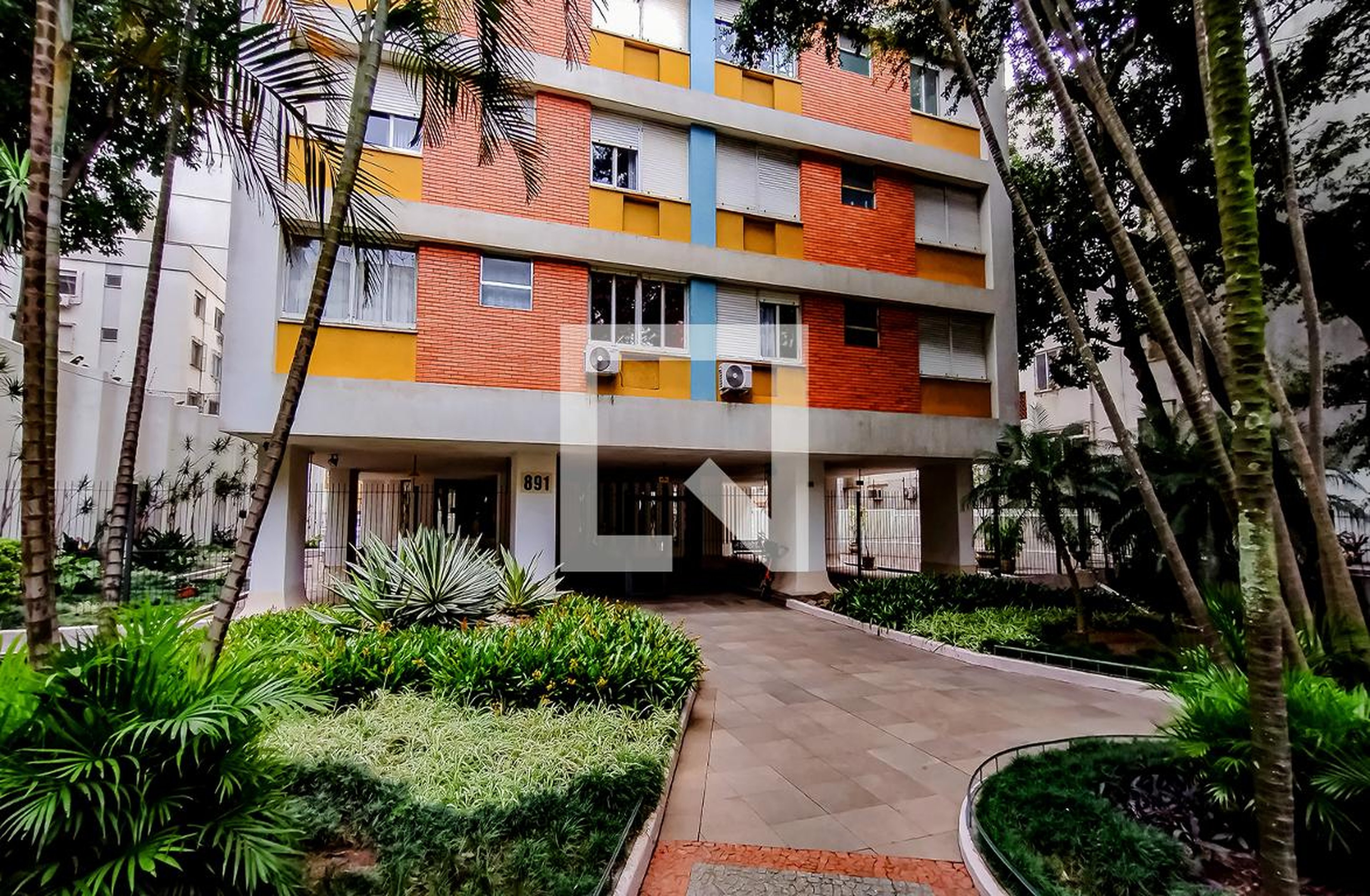 Fachada do Condomínio Condomínio Guilherme Tell