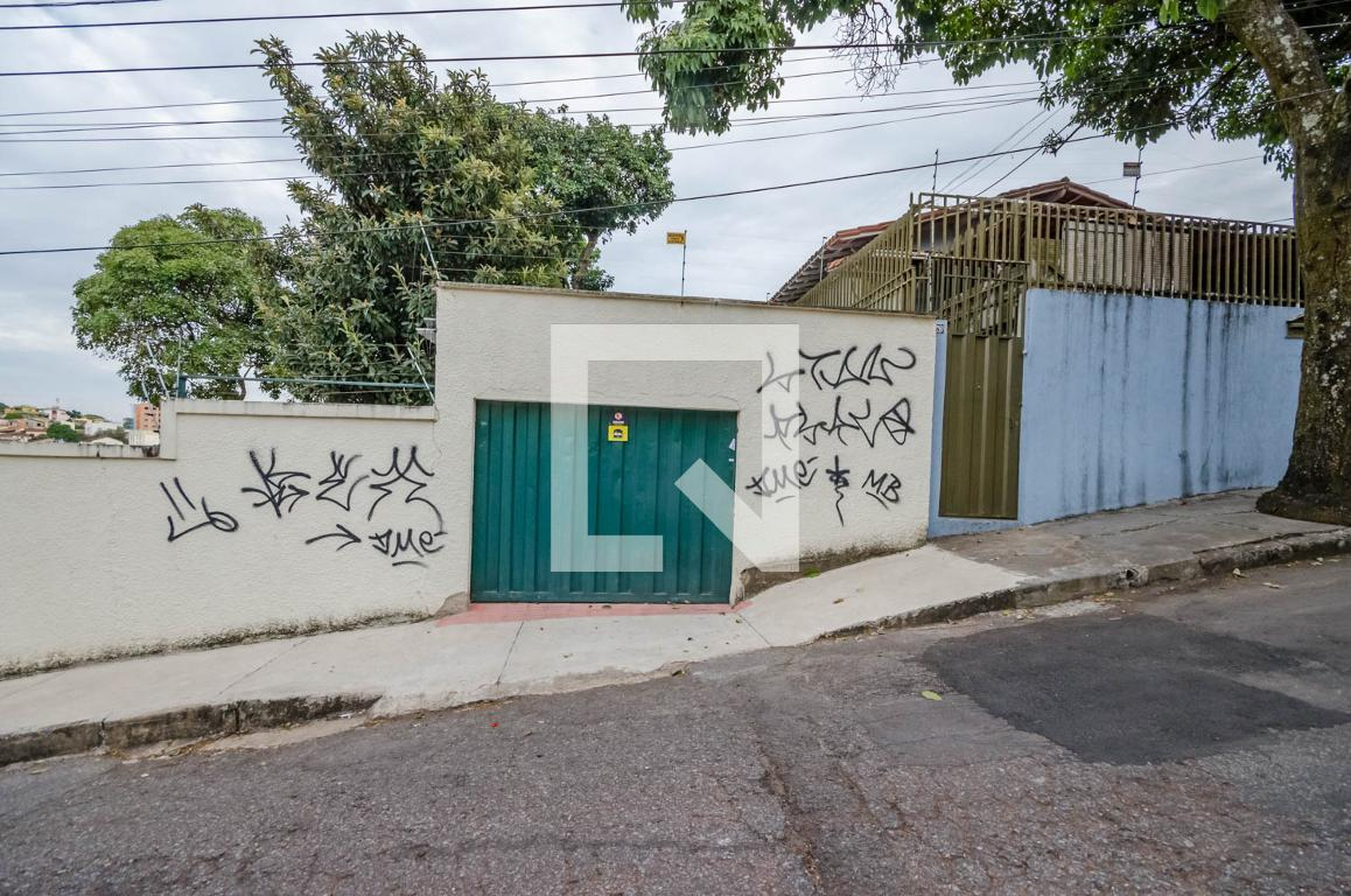 Fachada Condomínio em Rua Monte Simplon, 1450