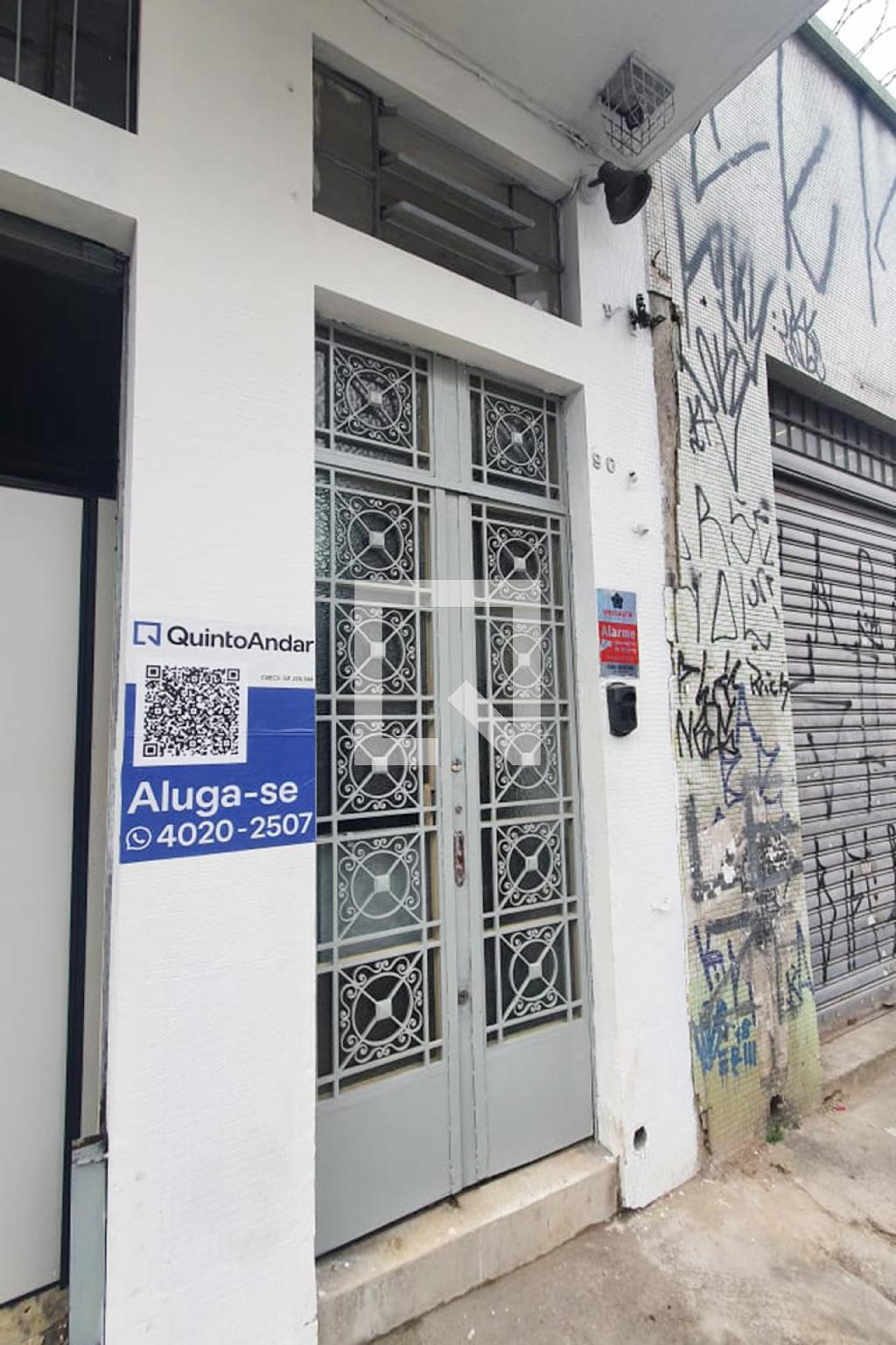 Fachada Condomínio em Rua Anhaia, 90