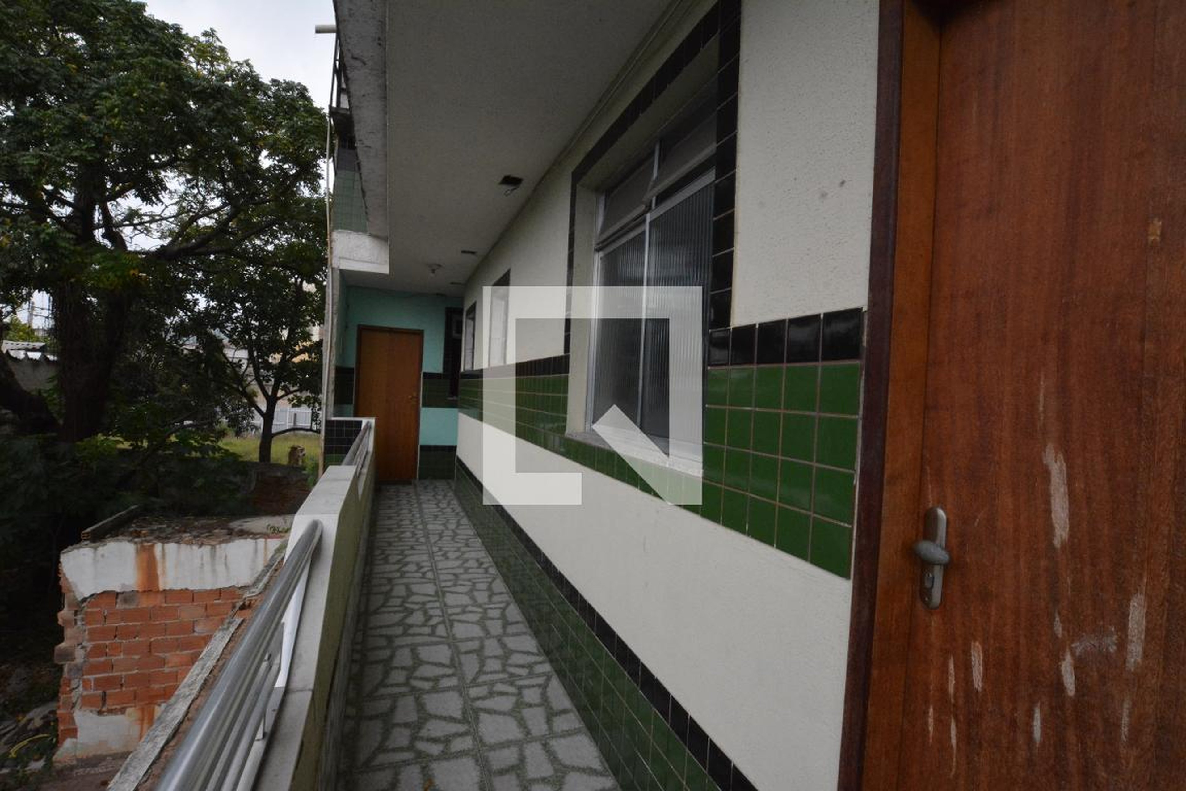 Fachada Condomínio em Rua Barreiros, 1356