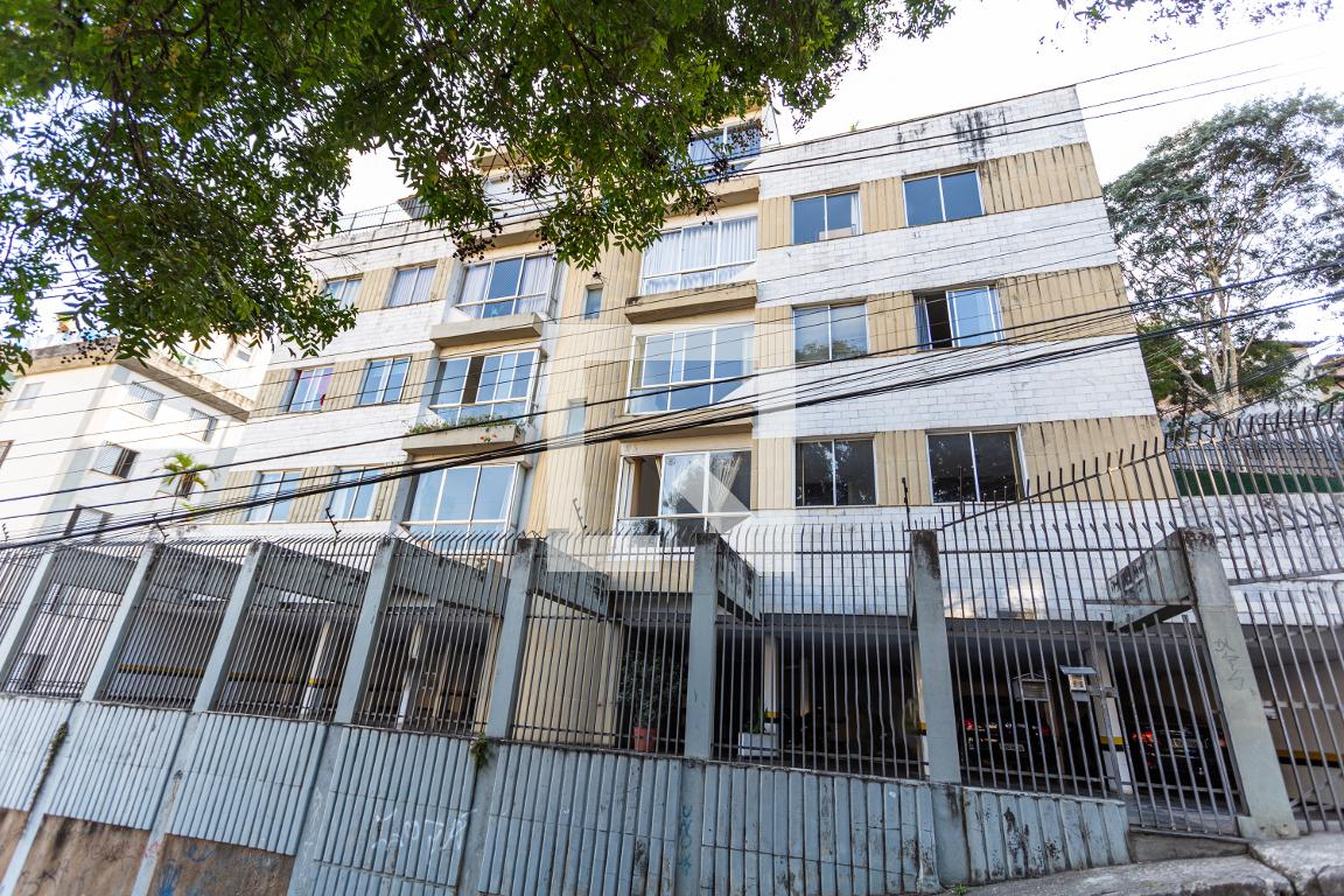 Fachada Edifício Serra Dourada