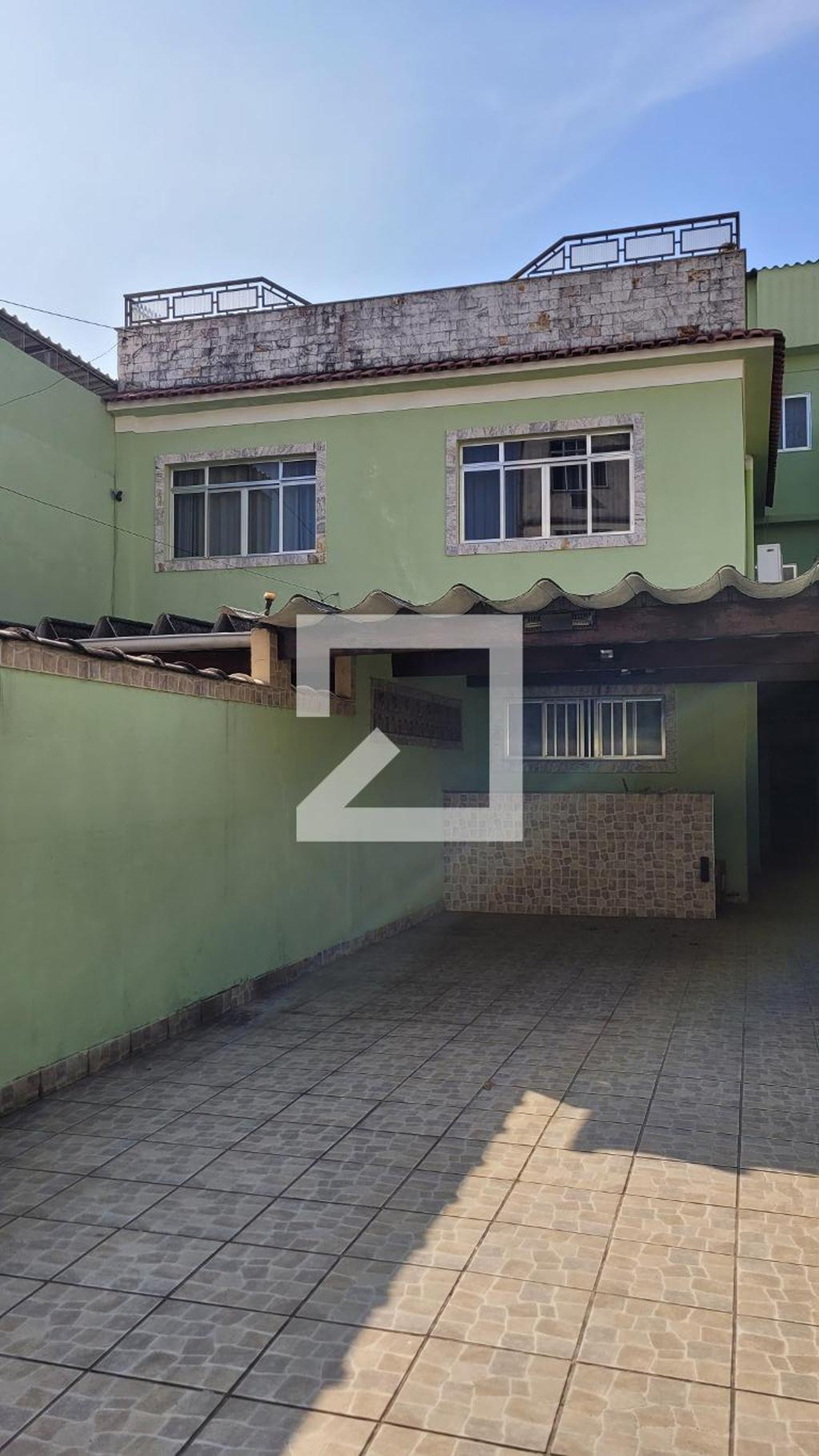 Fachada Condomínio em Rua São Leonardo, 436