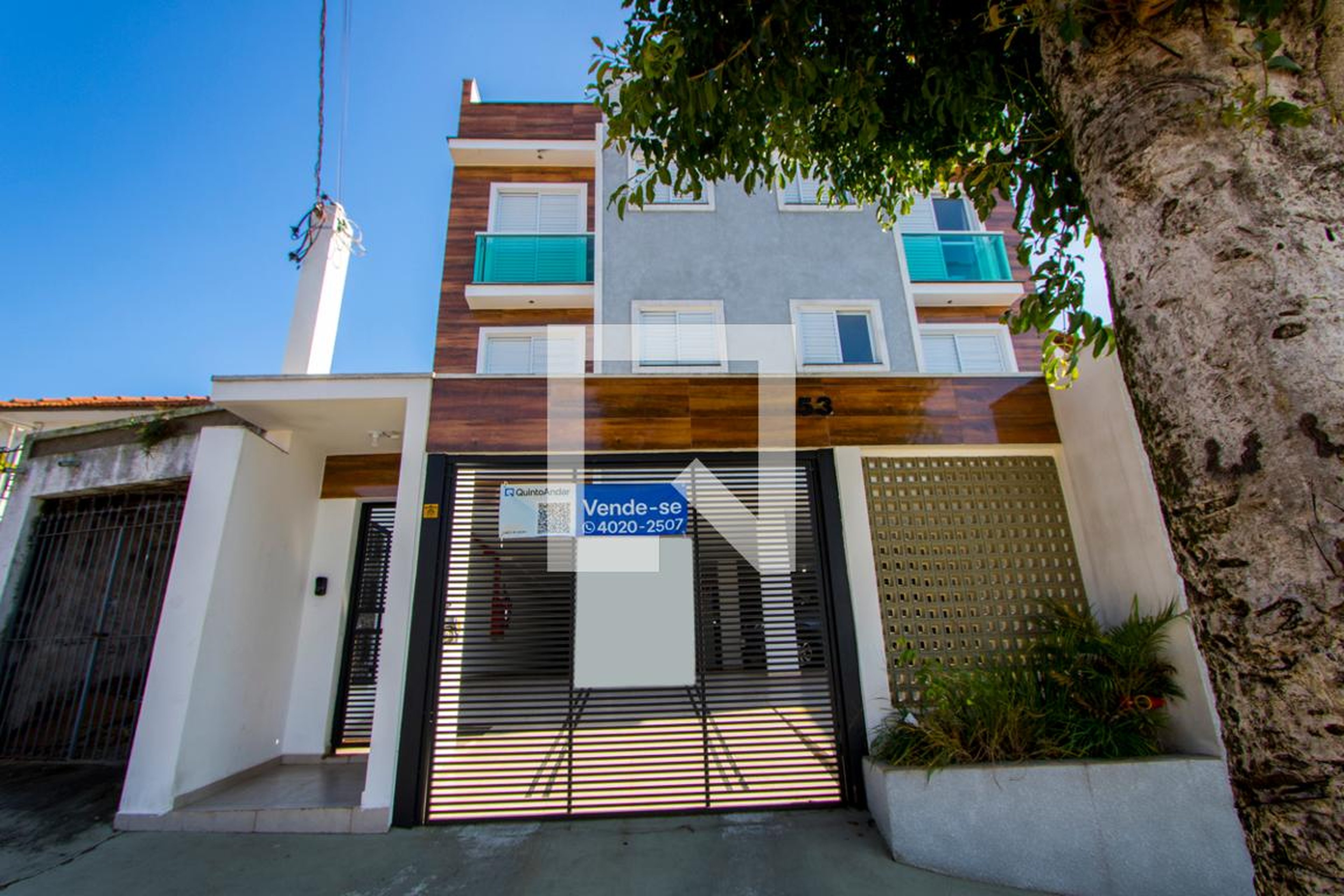 Fachada Condomínio em Rua Clevelândia, 53