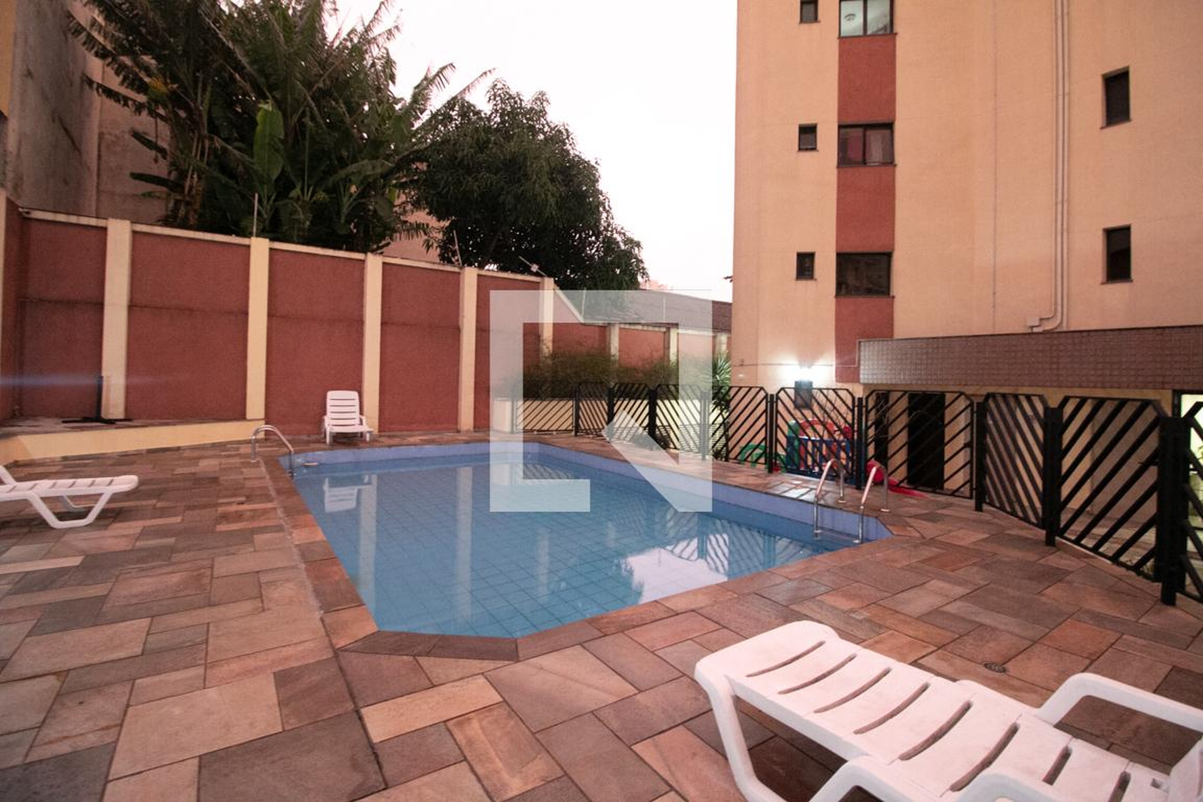 Piscina - Edifício Belize