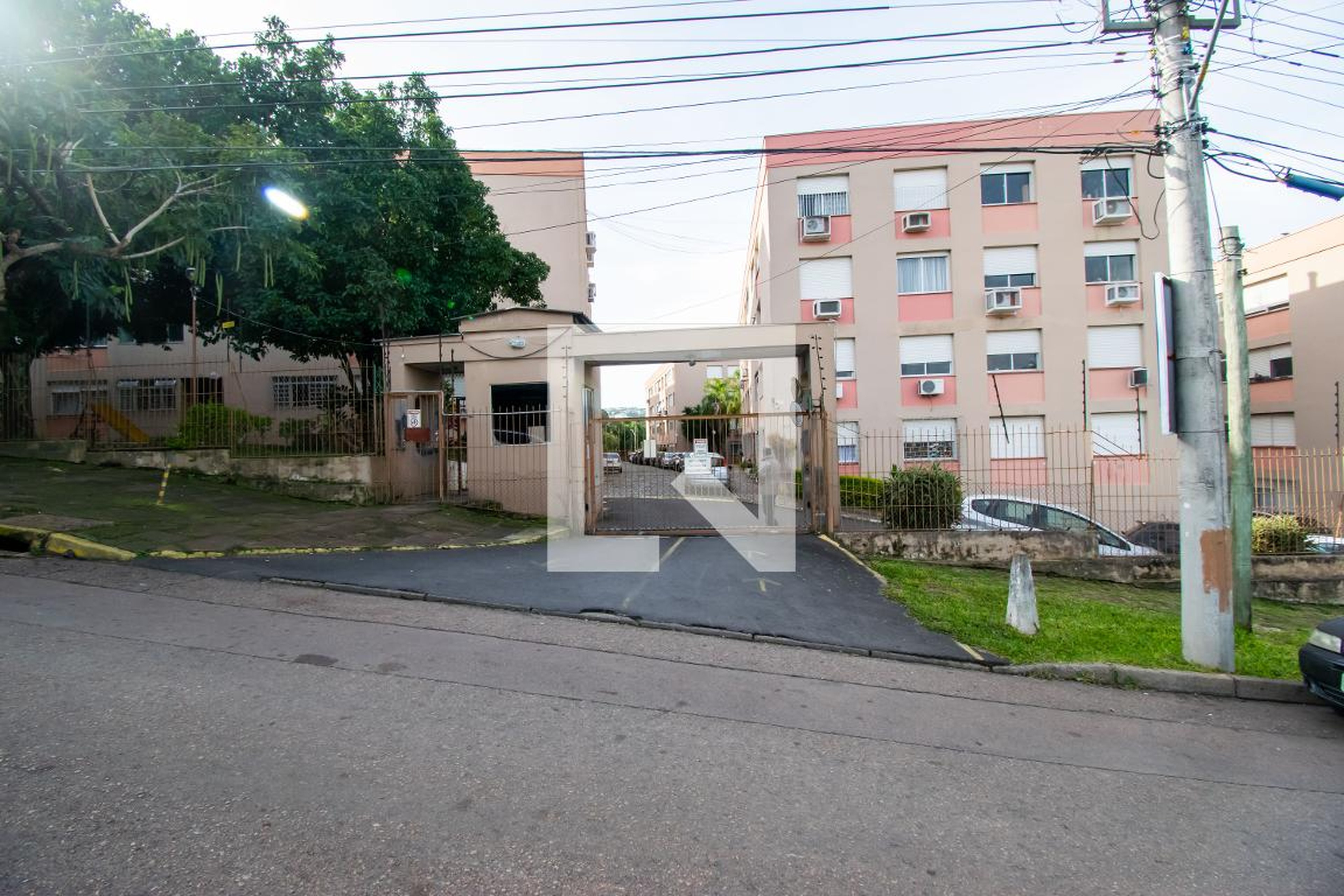 Fachada do Condomínio Condomínio em Rua Jaguari, 373