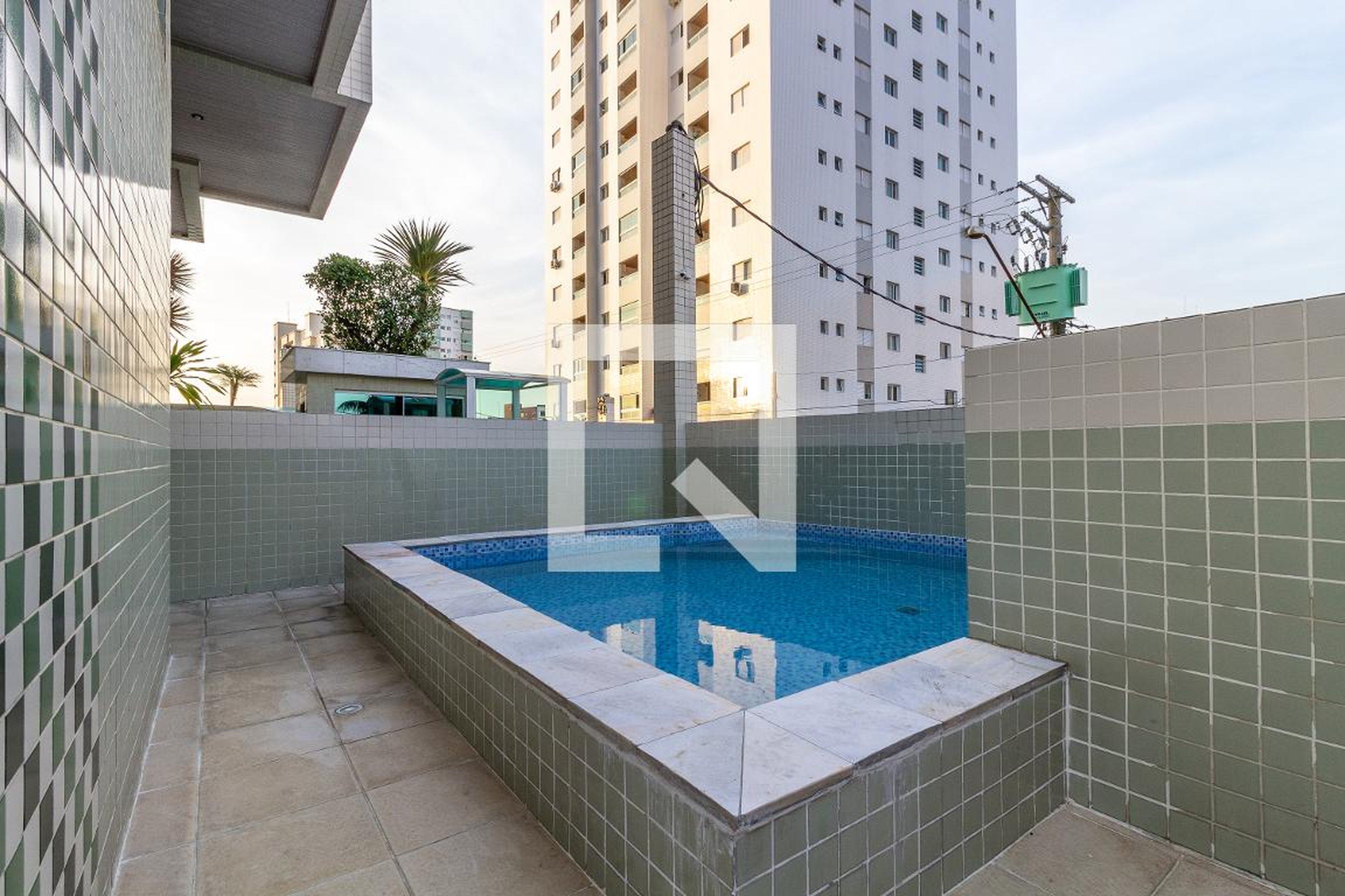 Piscina - Henrique Magno II