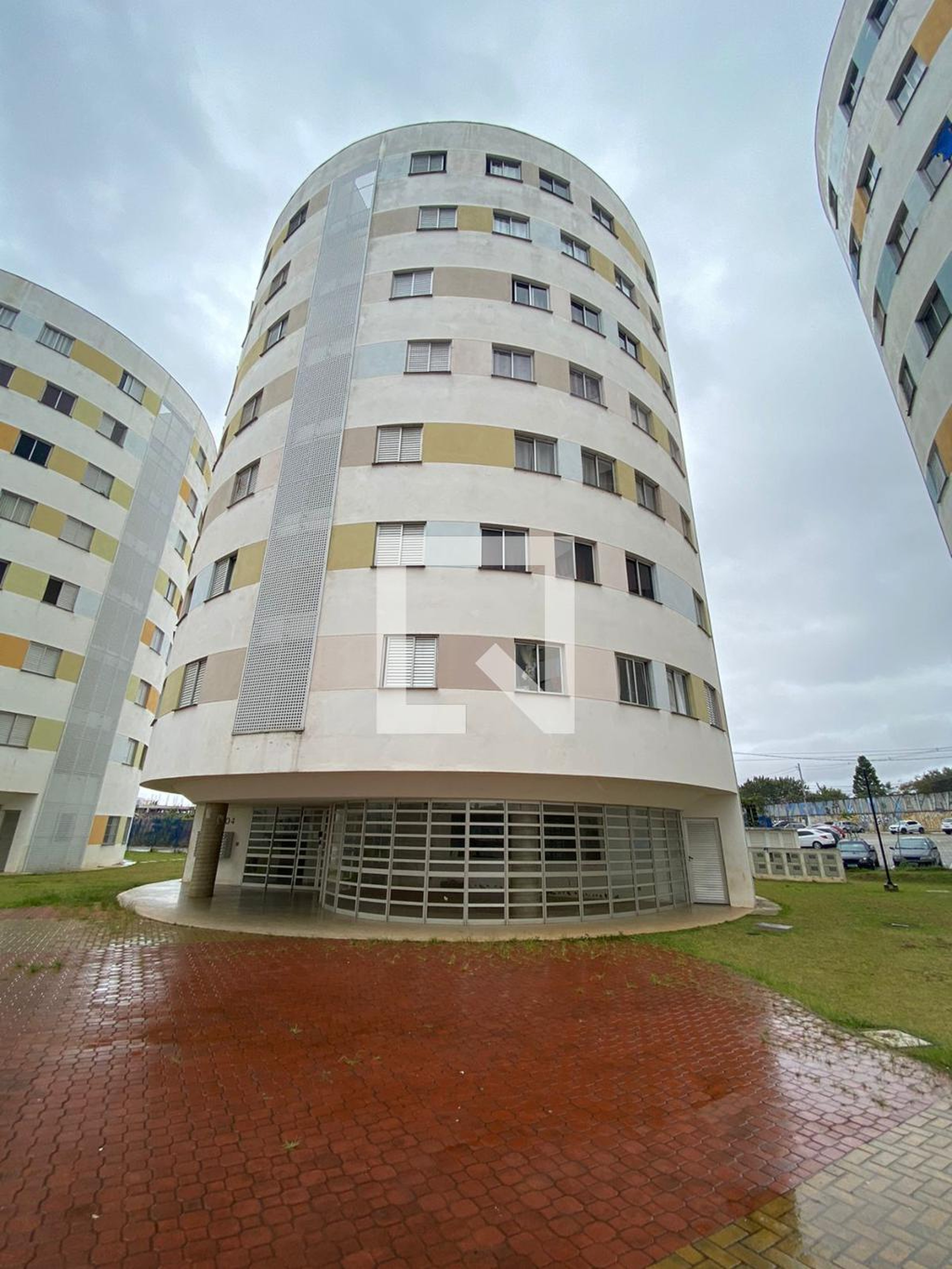 Fachada Condomínio em Avenida Almirante Delamare, 3250