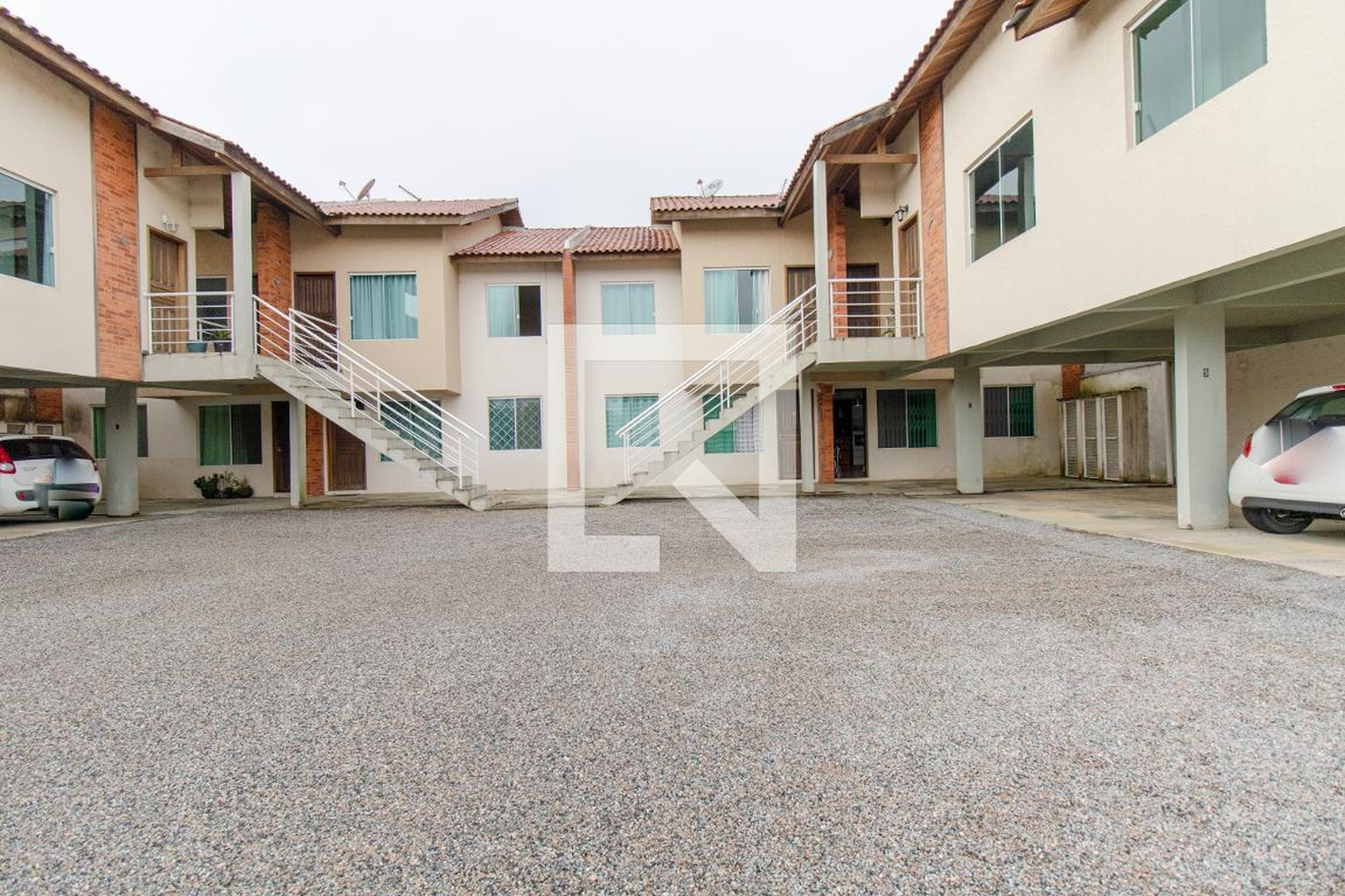 Fachada Condomínio Vila Bella