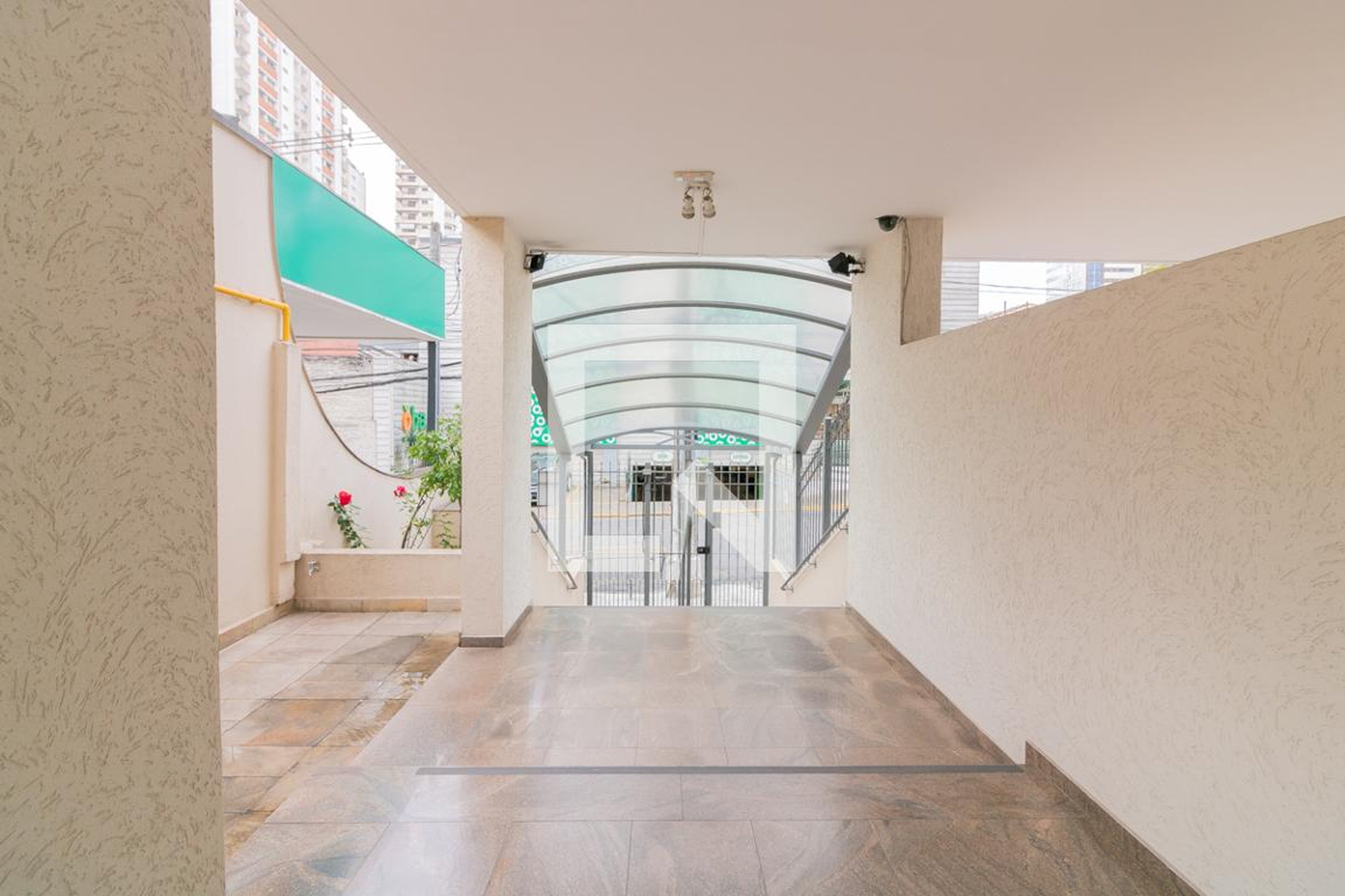 Portaria - Bernardo Guertzenstein