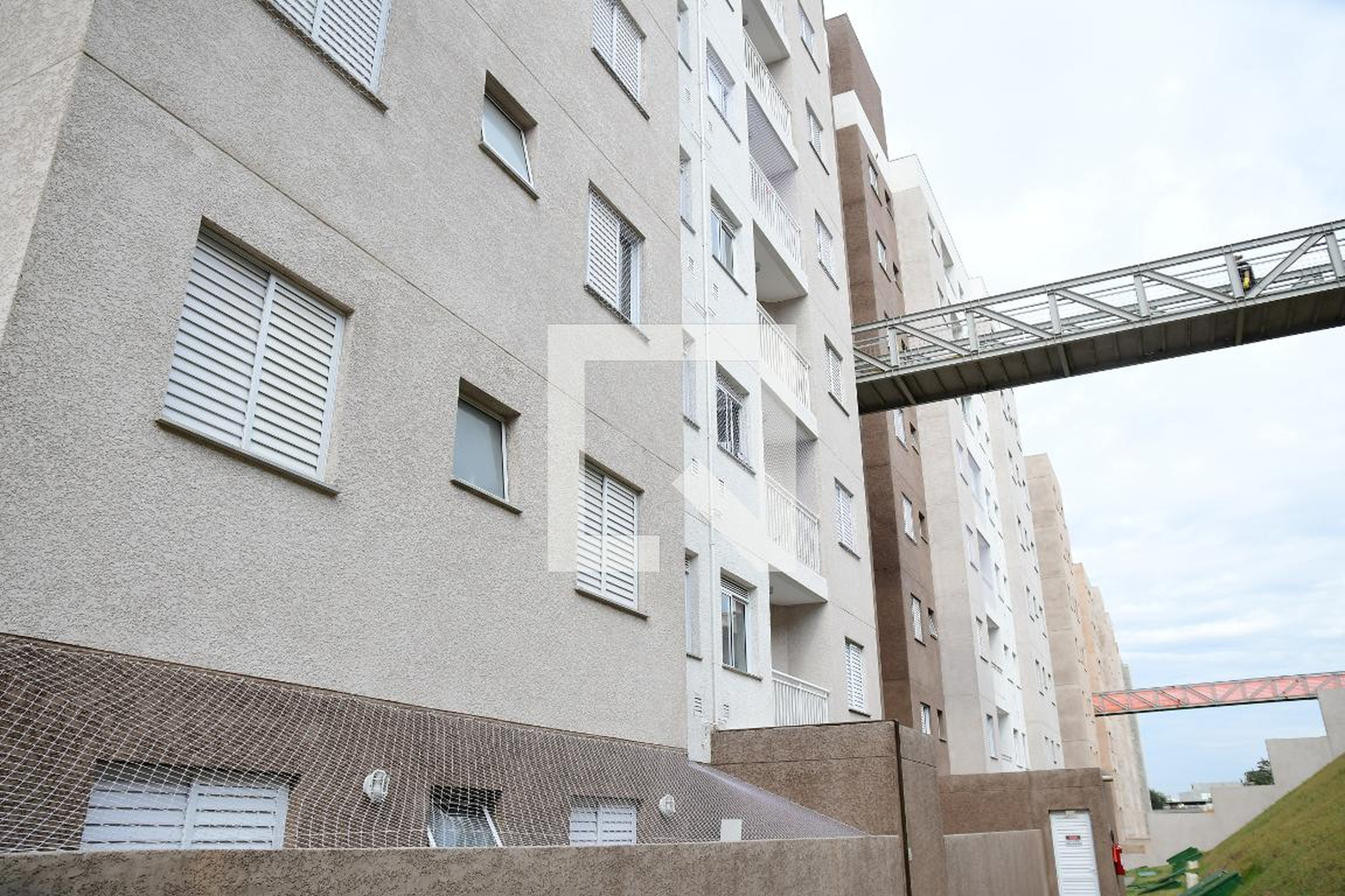 Fachada do Prédio Condomínio em Rua Itajobi, 360