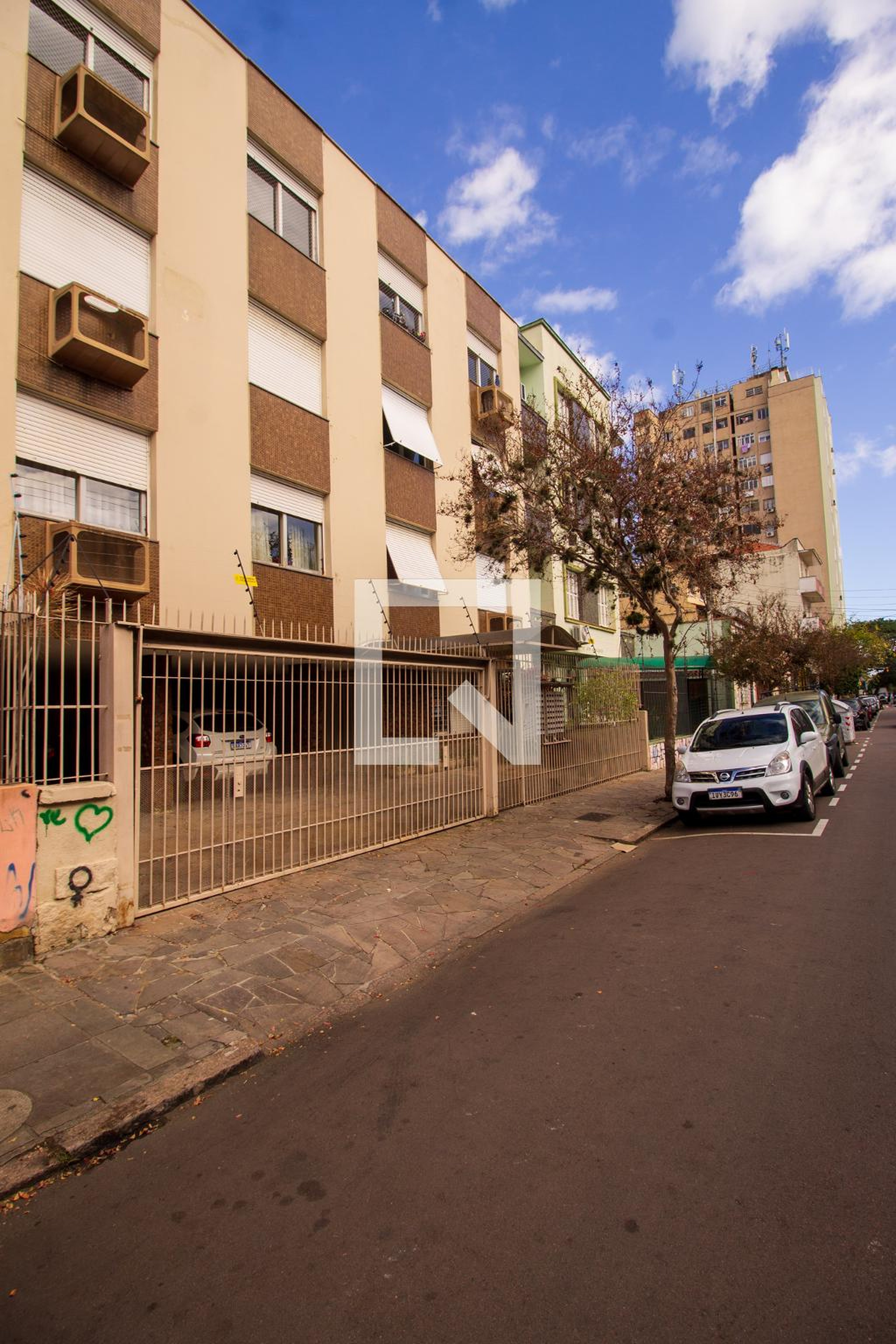 Fachada Condomínio Cannes