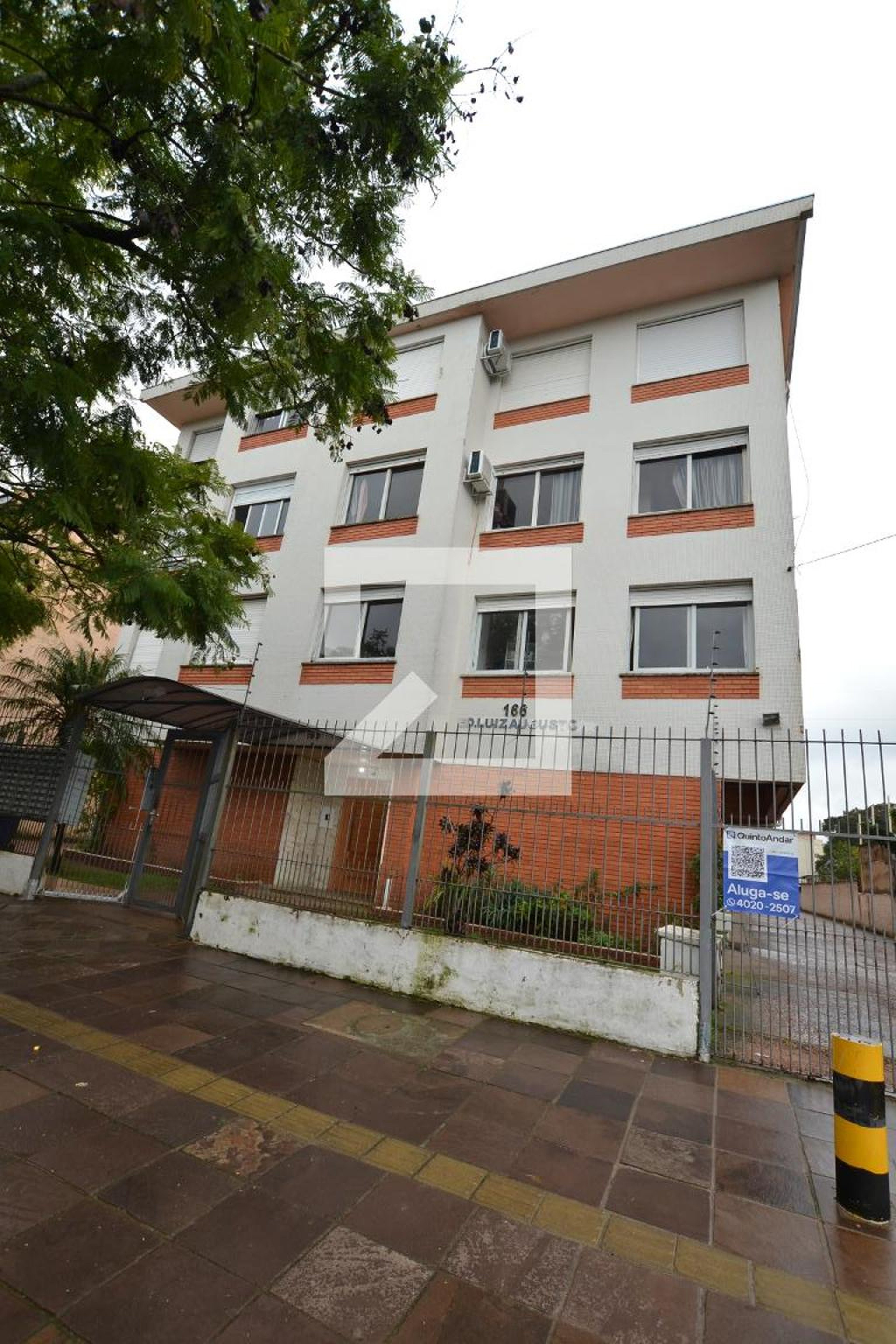 Fachada Condomínio em Rua Primeiro de Setembro, 166